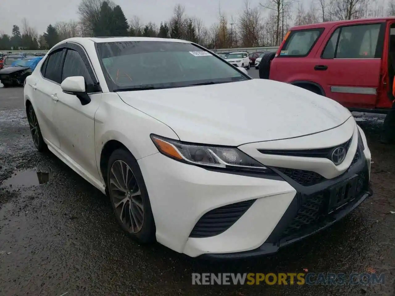 1 Photograph of a damaged car 4T1B11HK5KU208626 TOYOTA CAMRY 2019