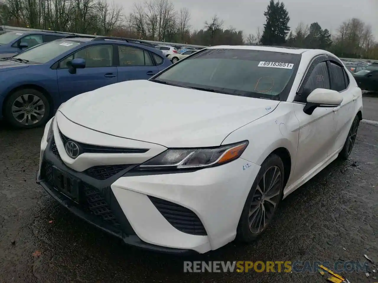 2 Photograph of a damaged car 4T1B11HK5KU208626 TOYOTA CAMRY 2019