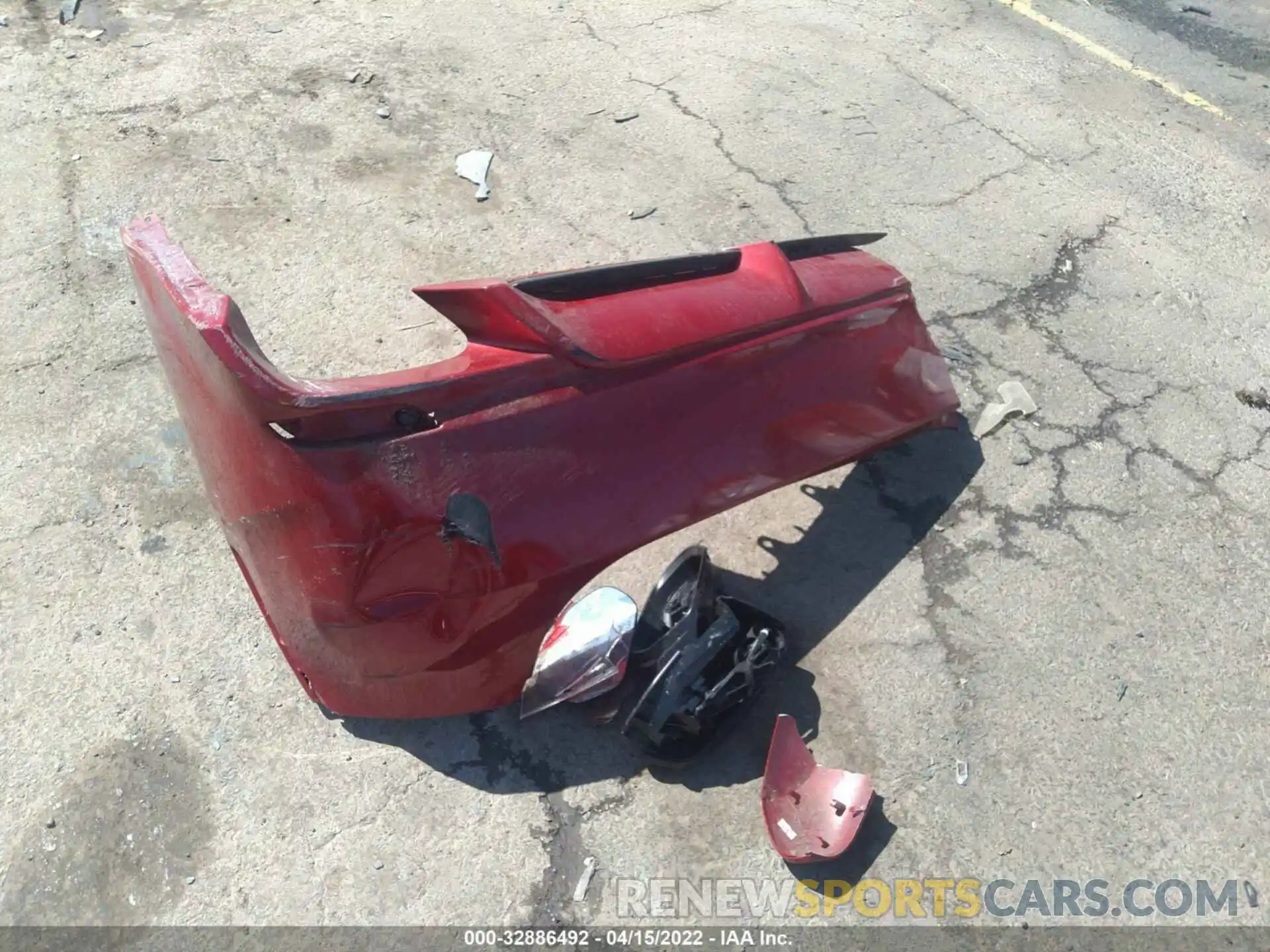 12 Photograph of a damaged car 4T1B11HK5KU210604 TOYOTA CAMRY 2019