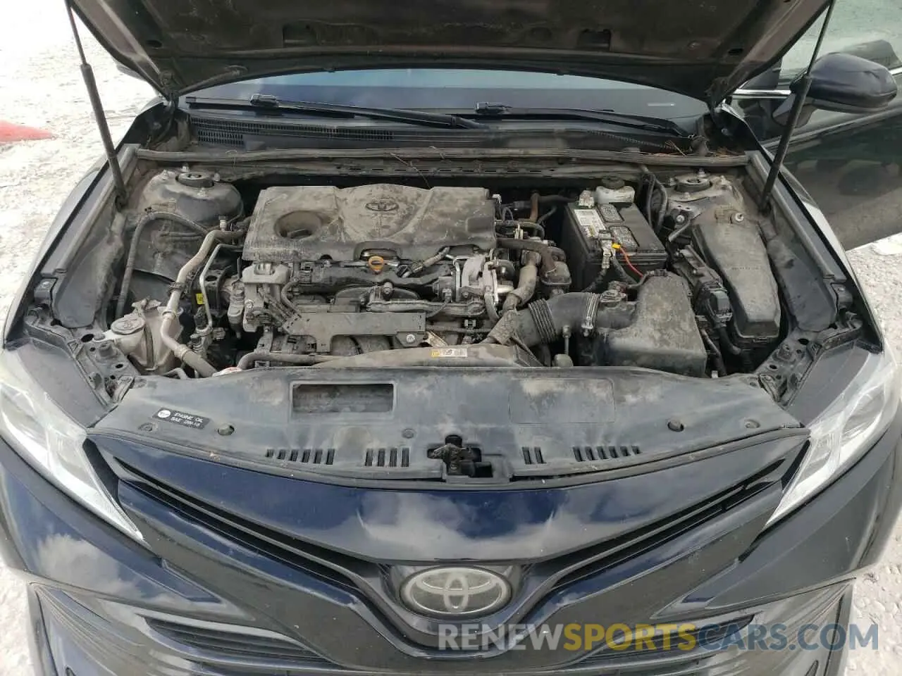 11 Photograph of a damaged car 4T1B11HK5KU214538 TOYOTA CAMRY 2019