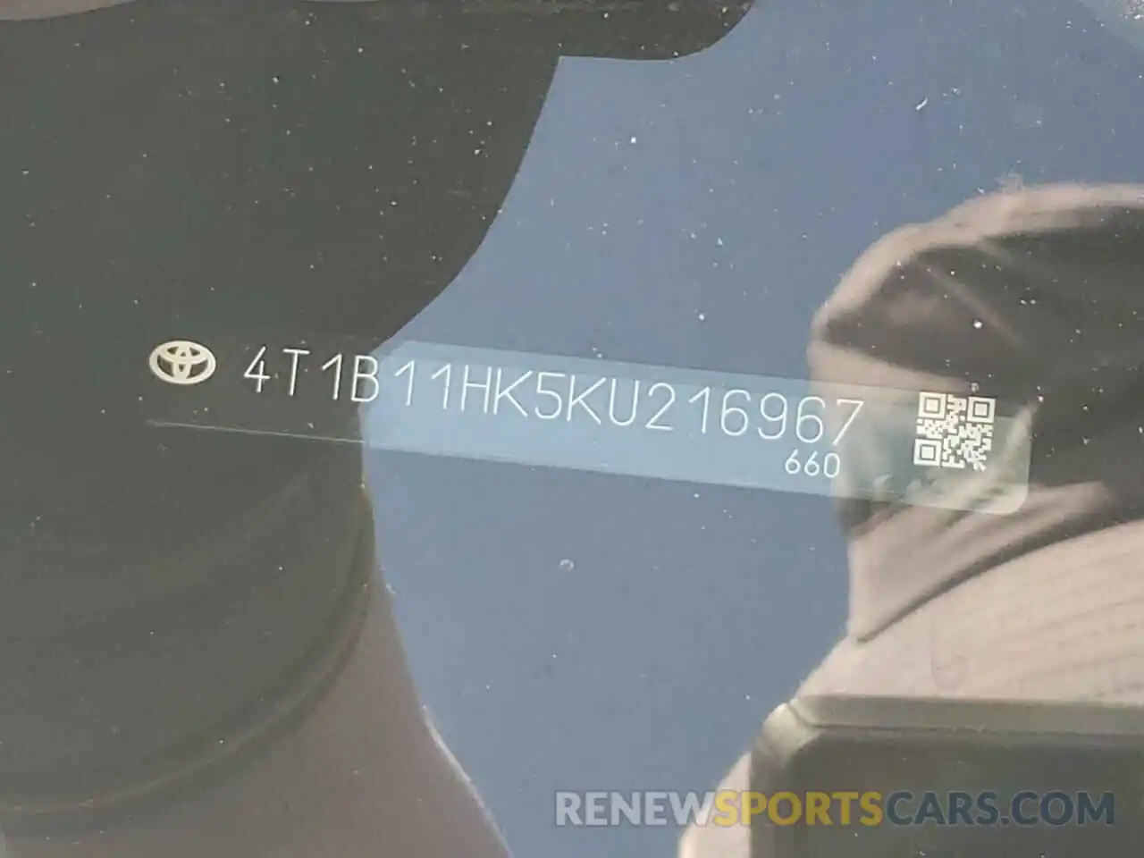 10 Photograph of a damaged car 4T1B11HK5KU216967 TOYOTA CAMRY 2019