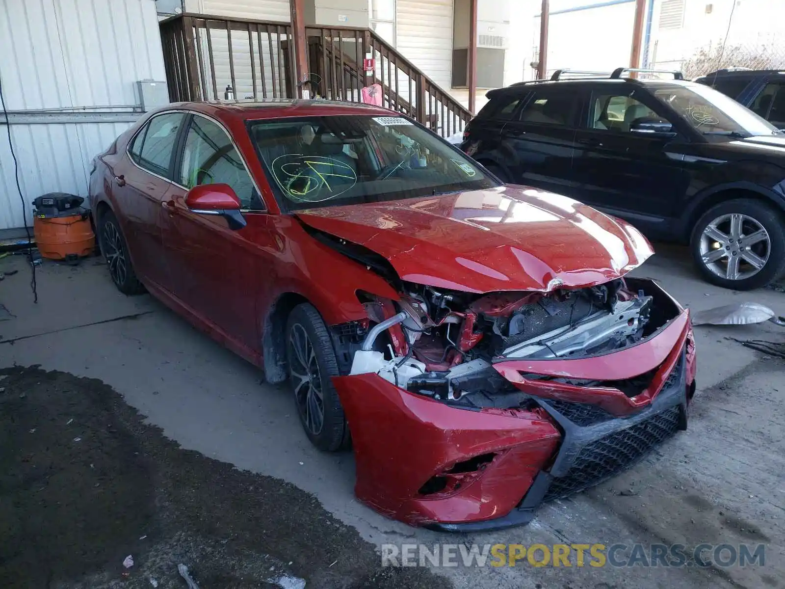 1 Photograph of a damaged car 4T1B11HK5KU222011 TOYOTA CAMRY 2019