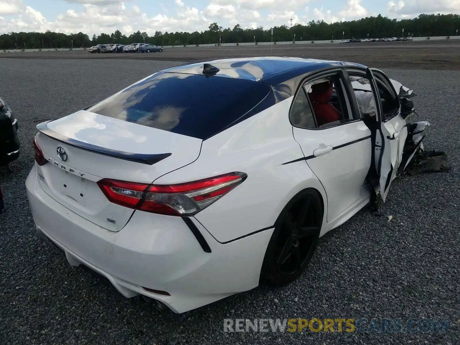 4 Photograph of a damaged car 4T1B11HK5KU223143 TOYOTA CAMRY 2019