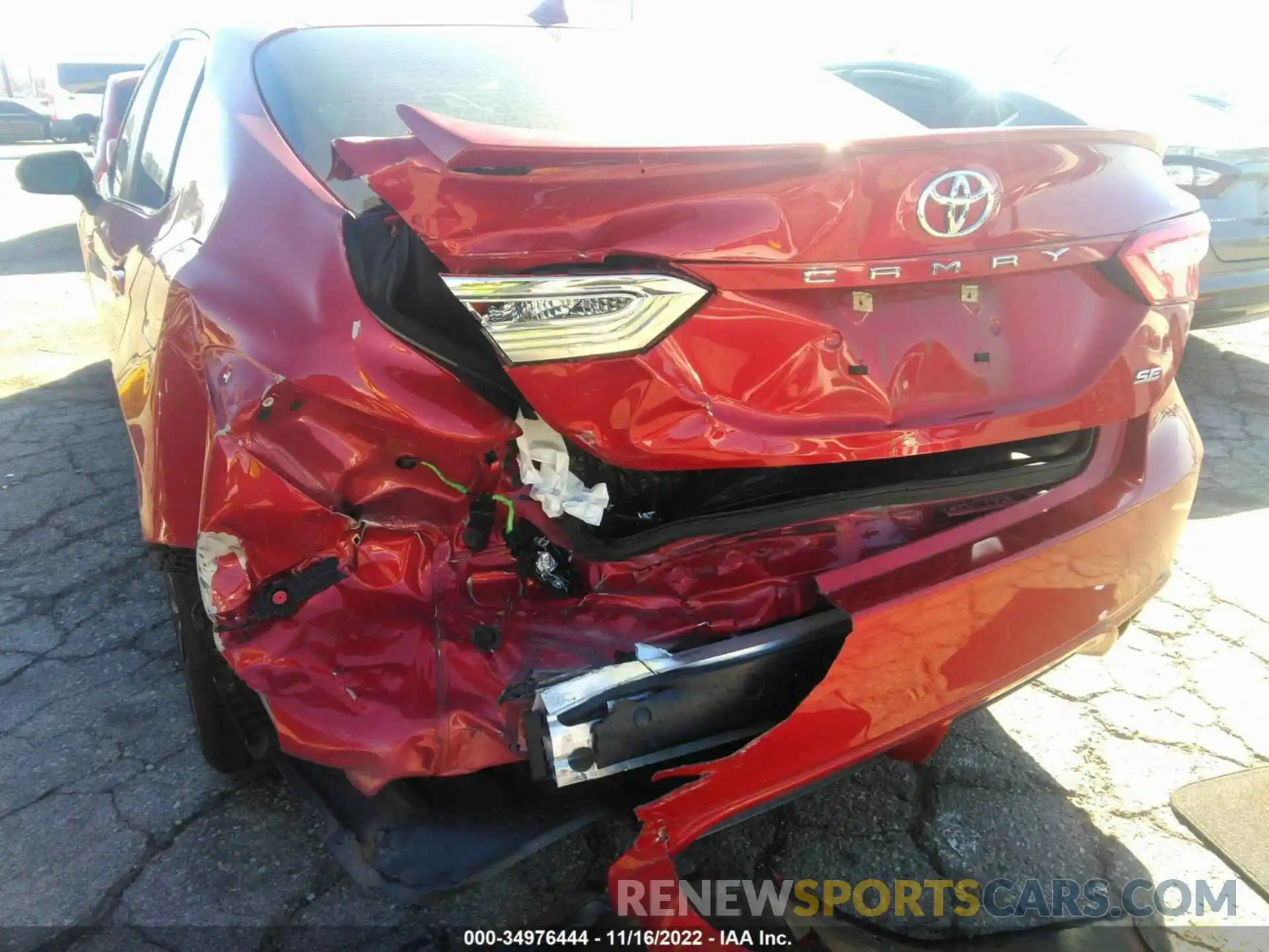 6 Photograph of a damaged car 4T1B11HK5KU223417 TOYOTA CAMRY 2019