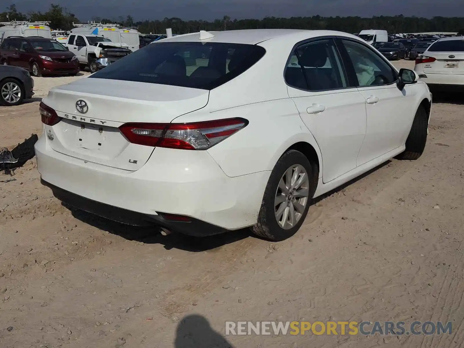 4 Photograph of a damaged car 4T1B11HK5KU225099 TOYOTA CAMRY 2019