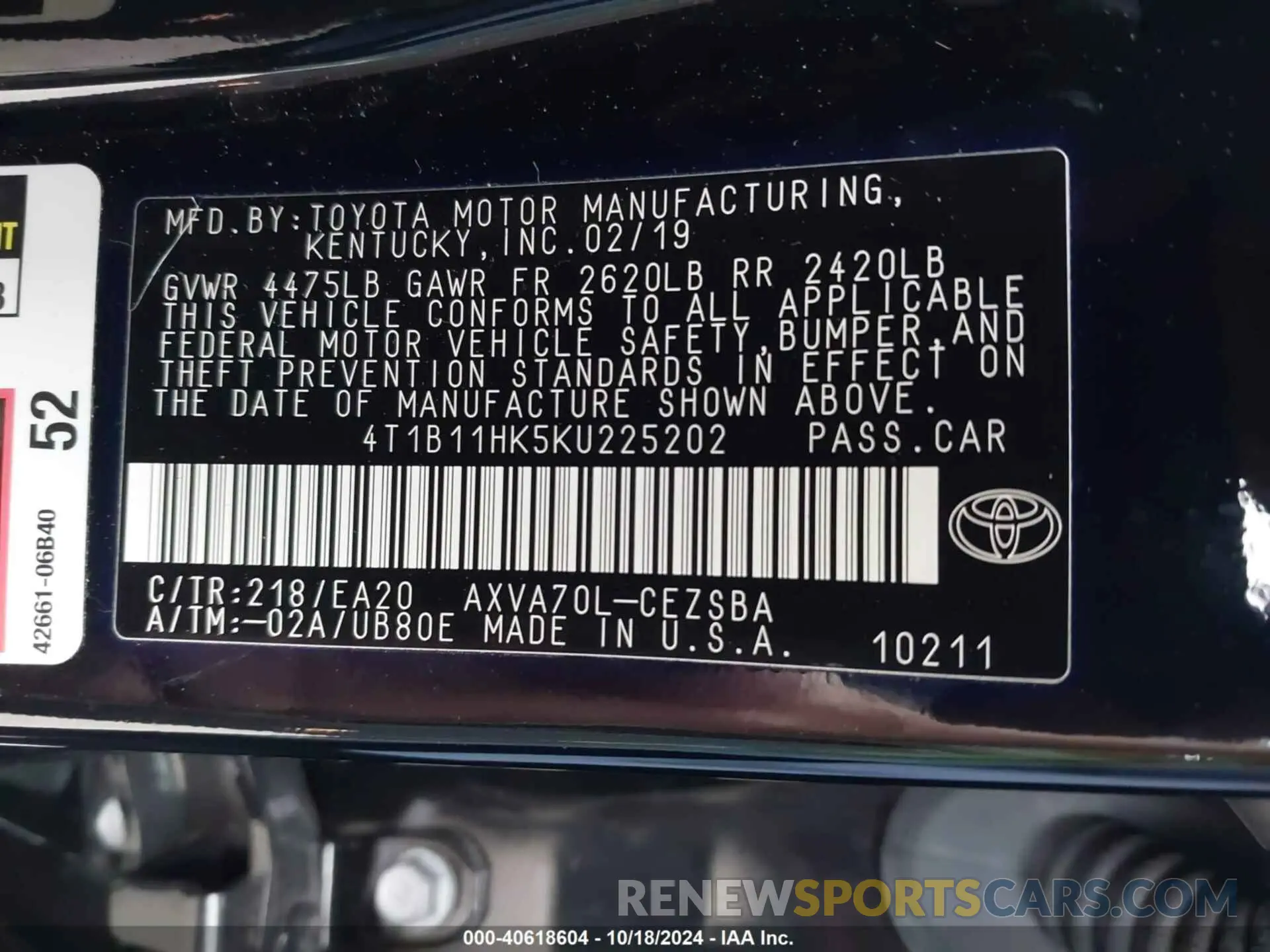 9 Photograph of a damaged car 4T1B11HK5KU225202 TOYOTA CAMRY 2019