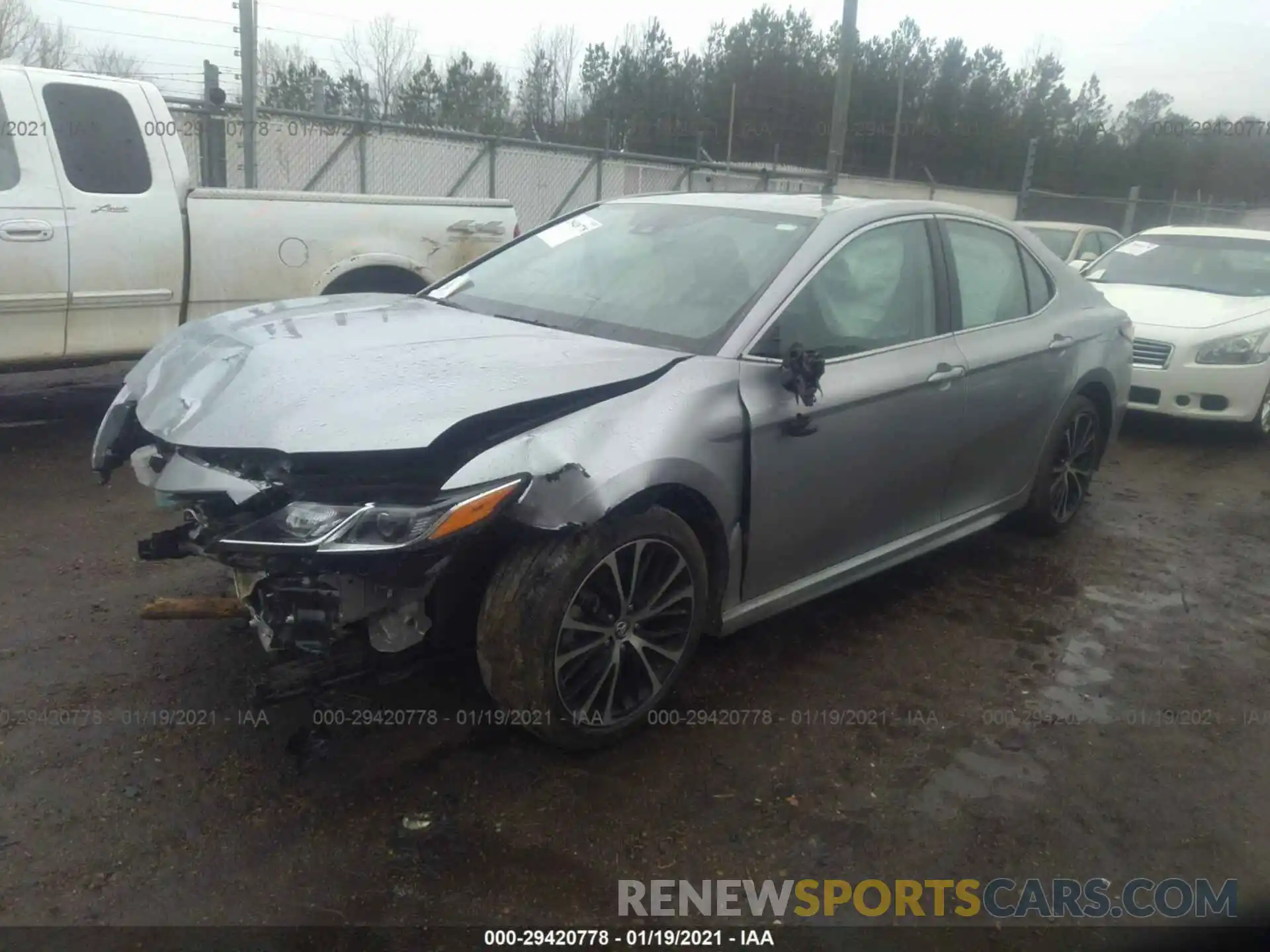 2 Photograph of a damaged car 4T1B11HK5KU228861 TOYOTA CAMRY 2019