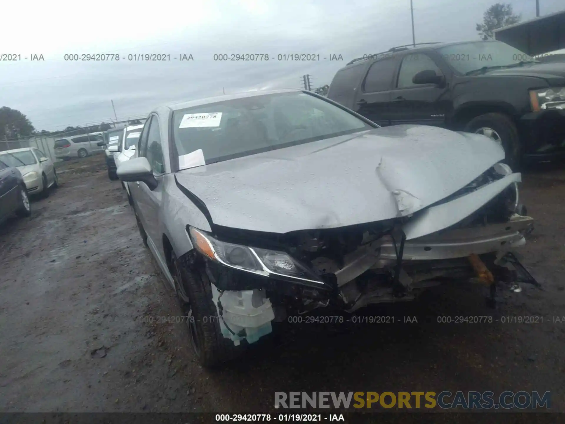 6 Photograph of a damaged car 4T1B11HK5KU228861 TOYOTA CAMRY 2019