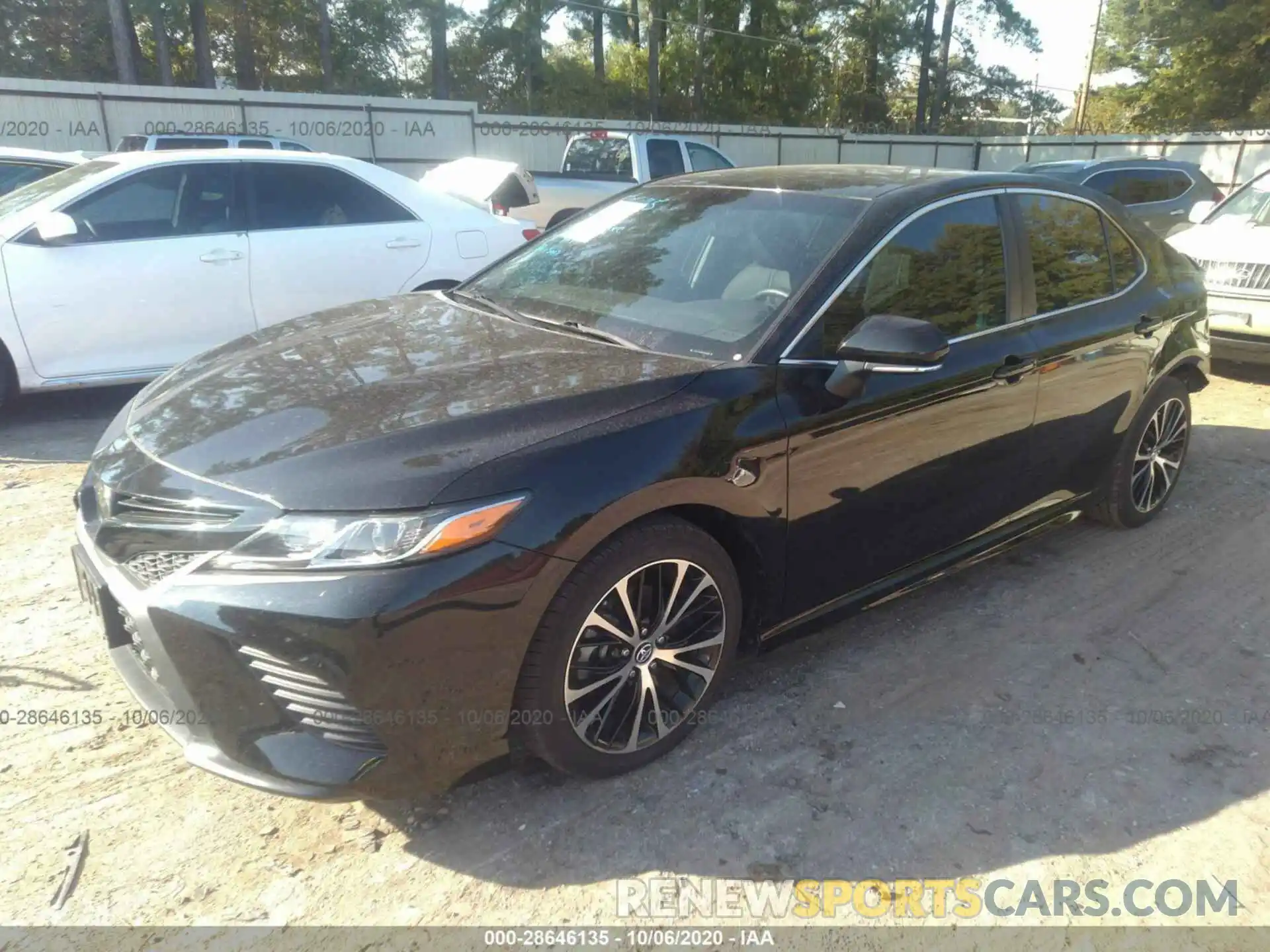 2 Photograph of a damaged car 4T1B11HK5KU230058 TOYOTA CAMRY 2019