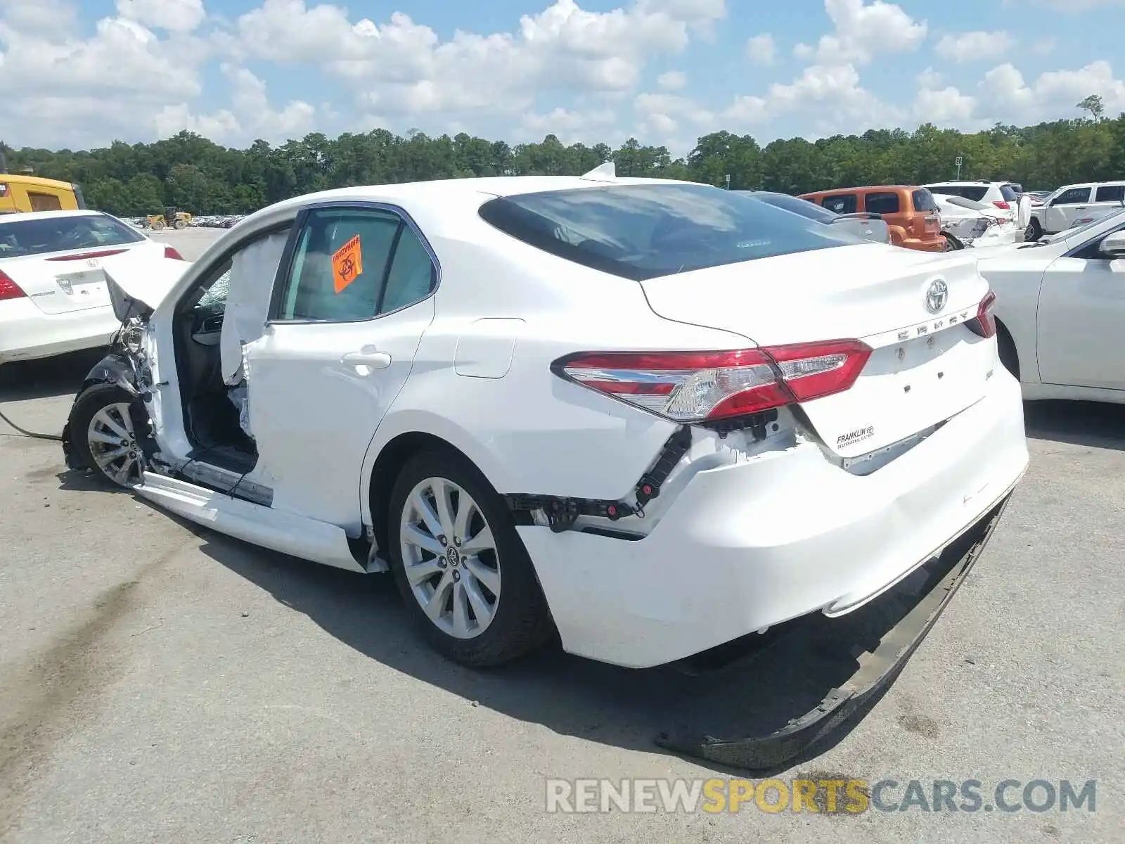 3 Photograph of a damaged car 4T1B11HK5KU232523 TOYOTA CAMRY 2019