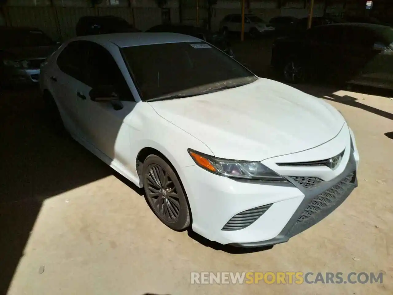 1 Photograph of a damaged car 4T1B11HK5KU235275 TOYOTA CAMRY 2019