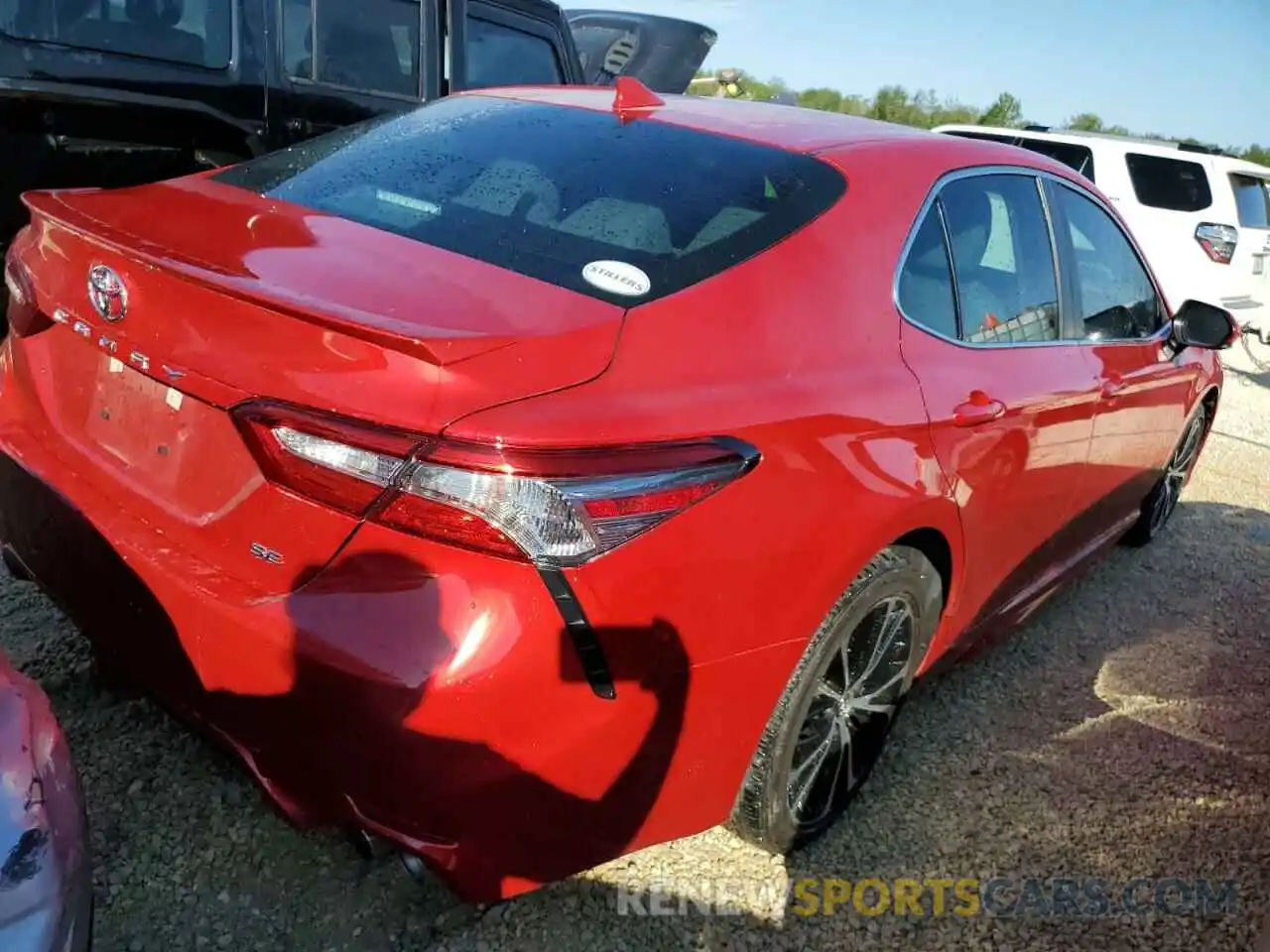 3 Photograph of a damaged car 4T1B11HK5KU236863 TOYOTA CAMRY 2019