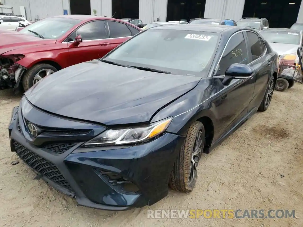 2 Photograph of a damaged car 4T1B11HK5KU246356 TOYOTA CAMRY 2019