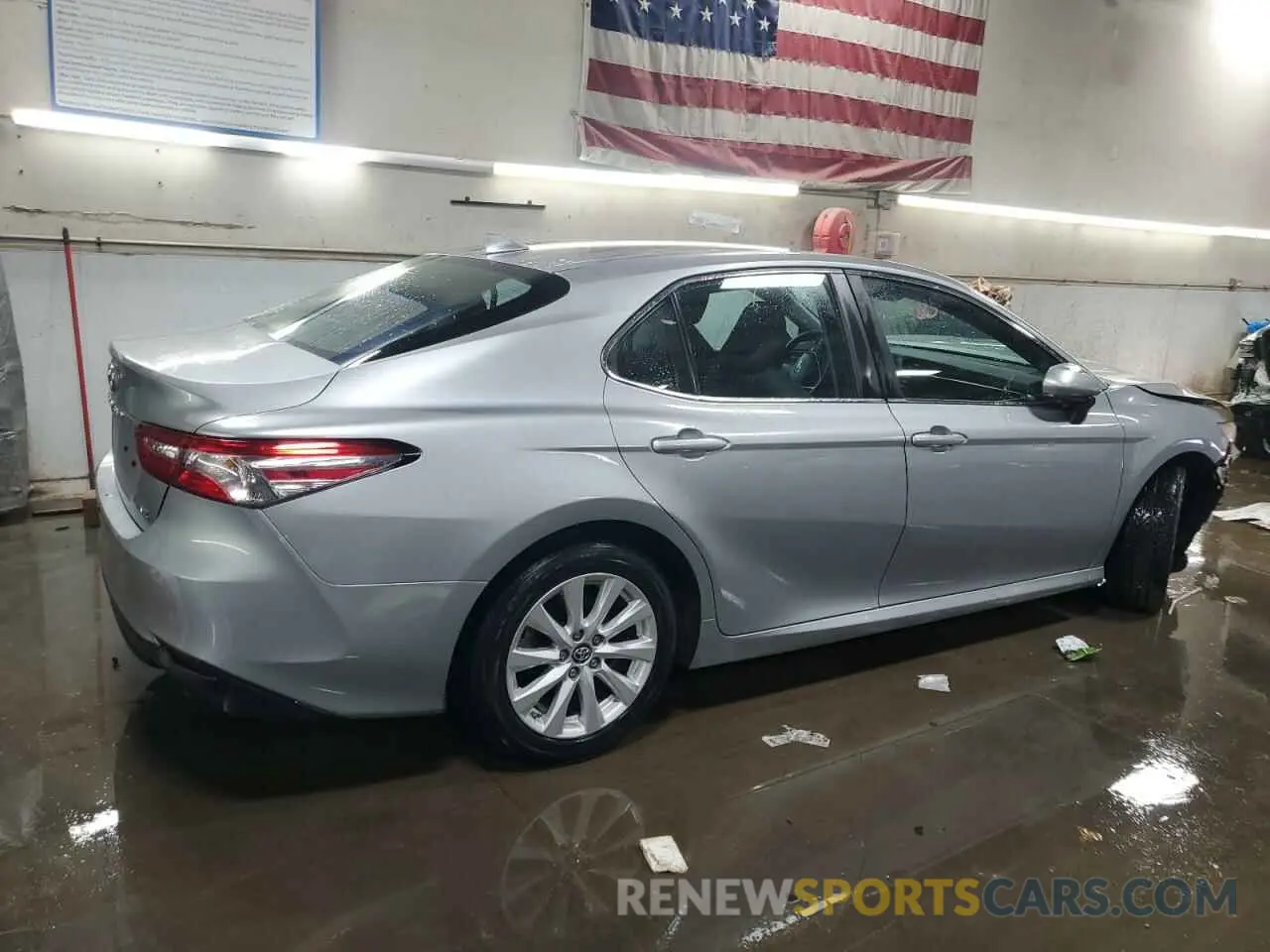 3 Photograph of a damaged car 4T1B11HK5KU247393 TOYOTA CAMRY 2019