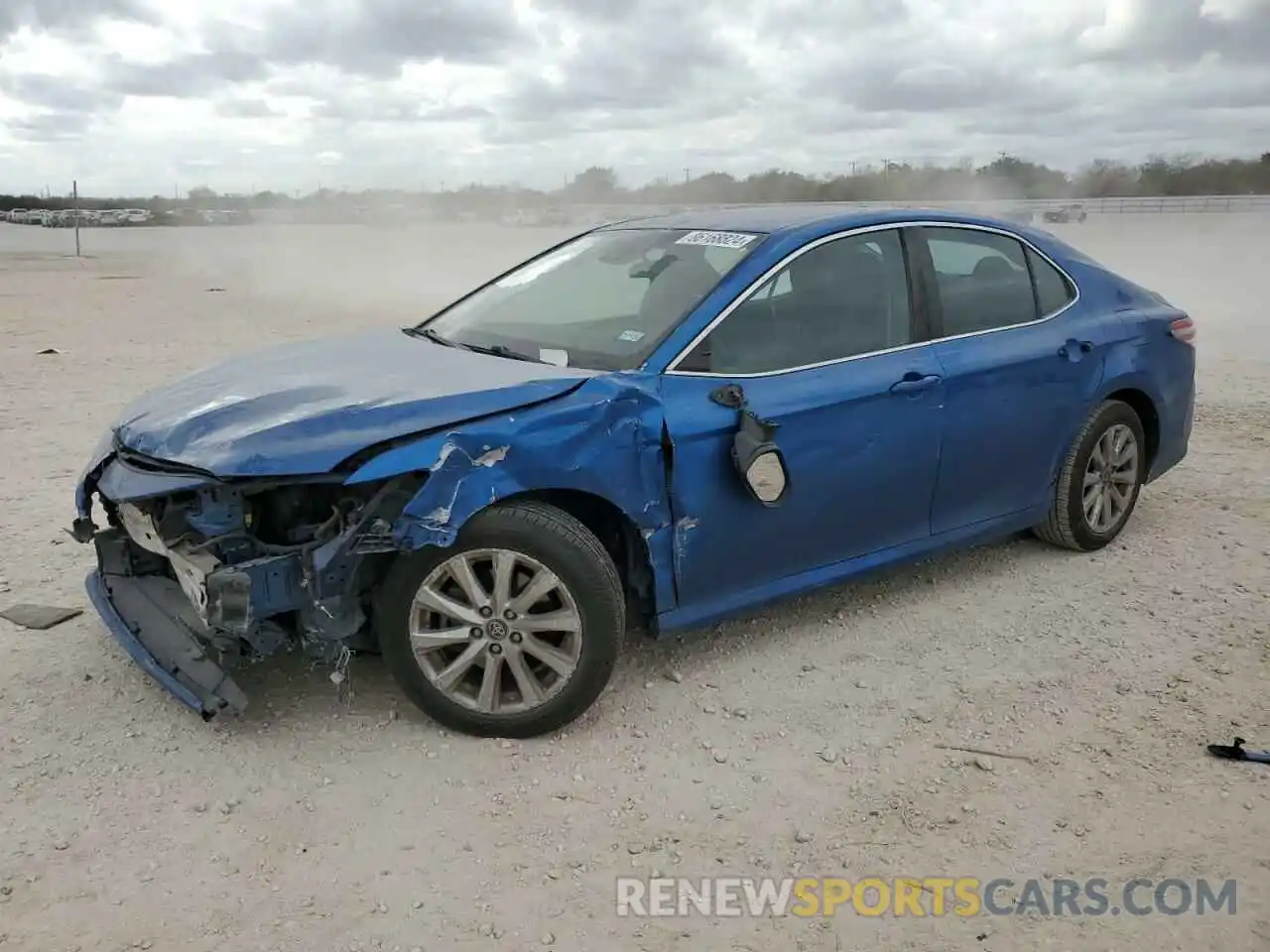 1 Photograph of a damaged car 4T1B11HK5KU248348 TOYOTA CAMRY 2019