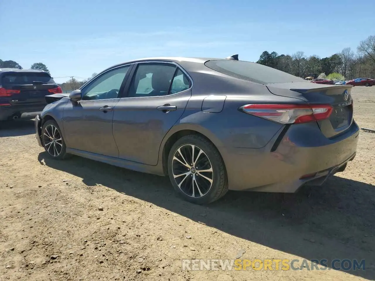 2 Photograph of a damaged car 4T1B11HK5KU253243 TOYOTA CAMRY 2019