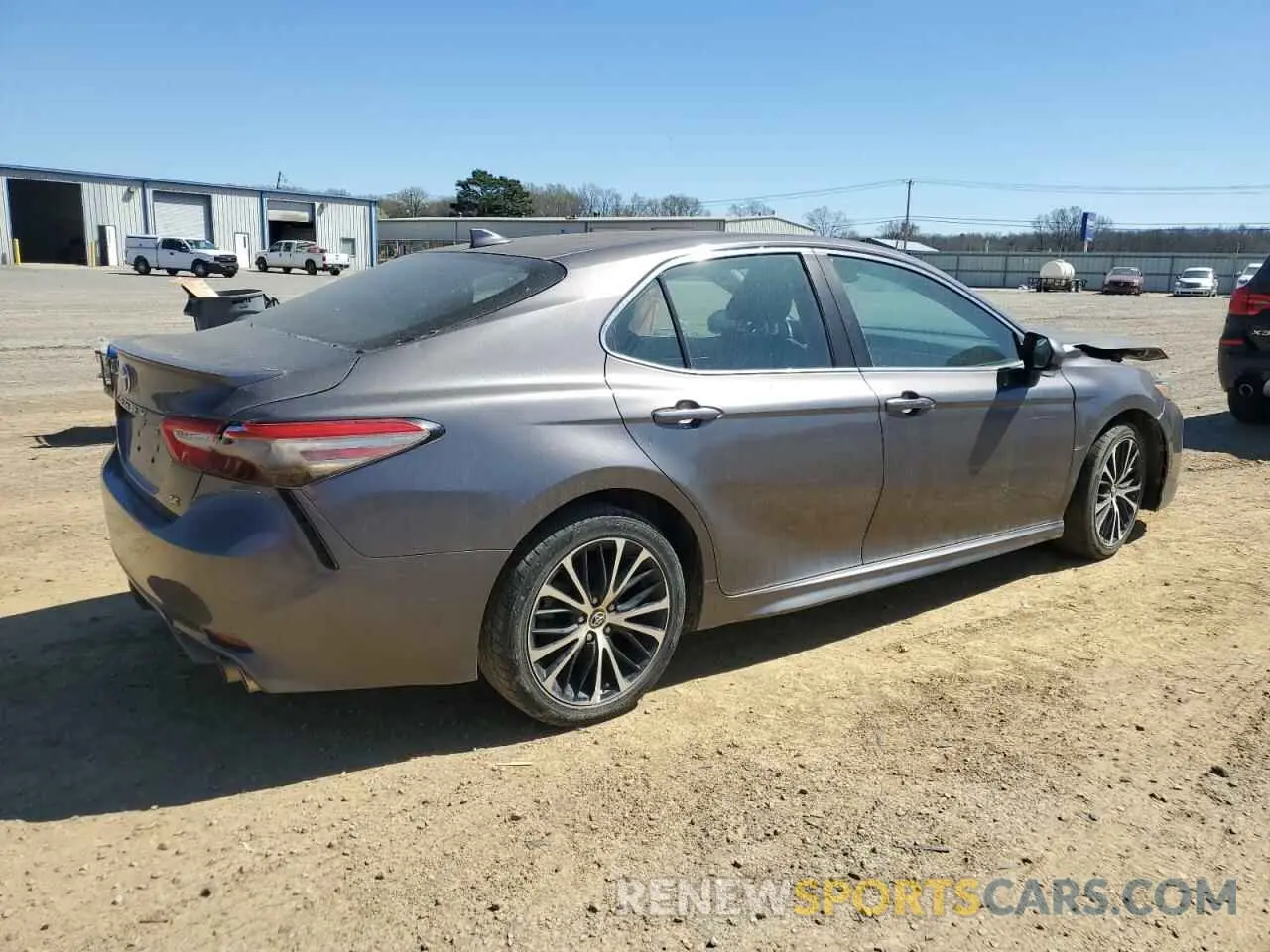 3 Photograph of a damaged car 4T1B11HK5KU253243 TOYOTA CAMRY 2019