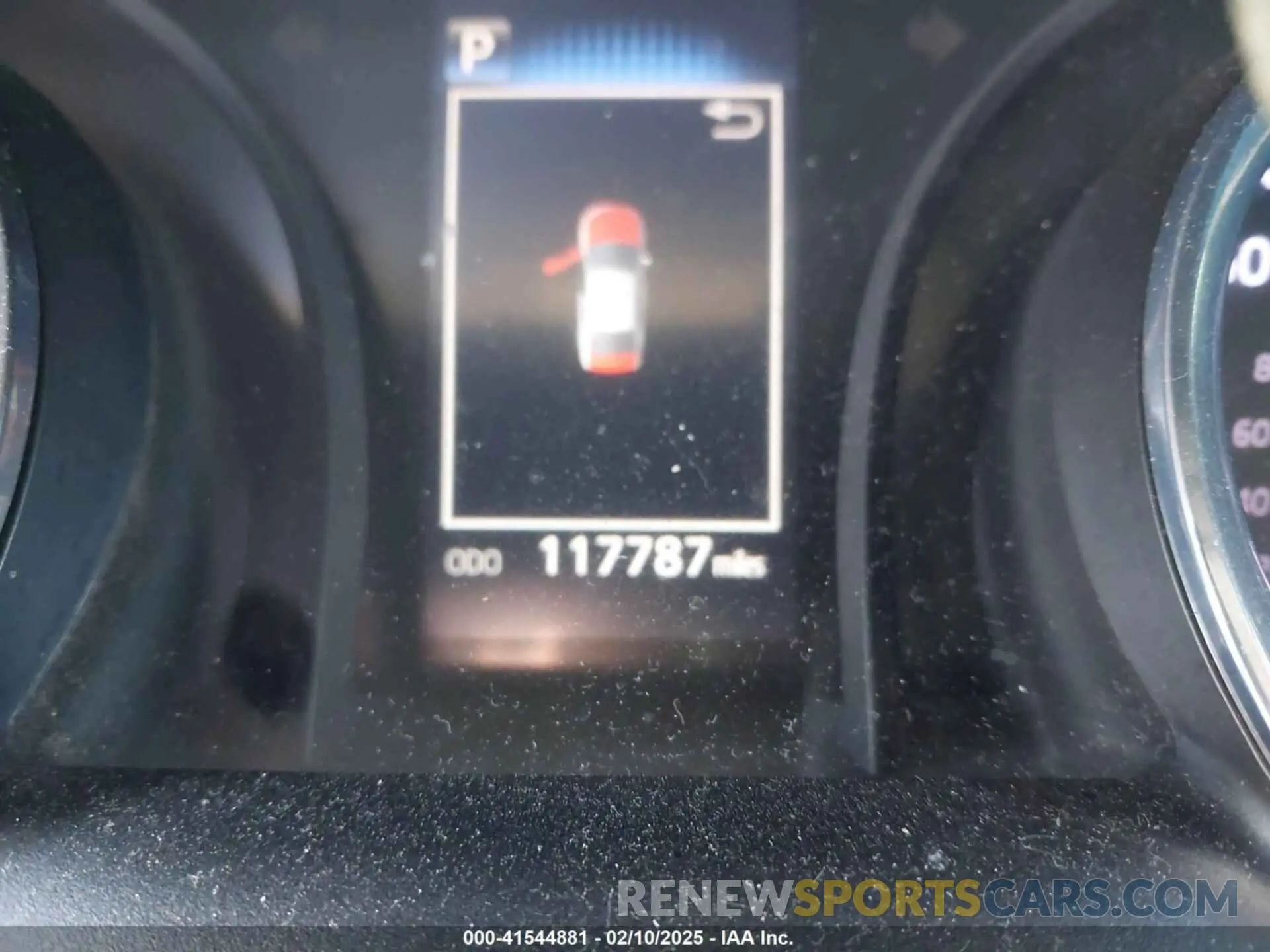 15 Photograph of a damaged car 4T1B11HK5KU253940 TOYOTA CAMRY 2019