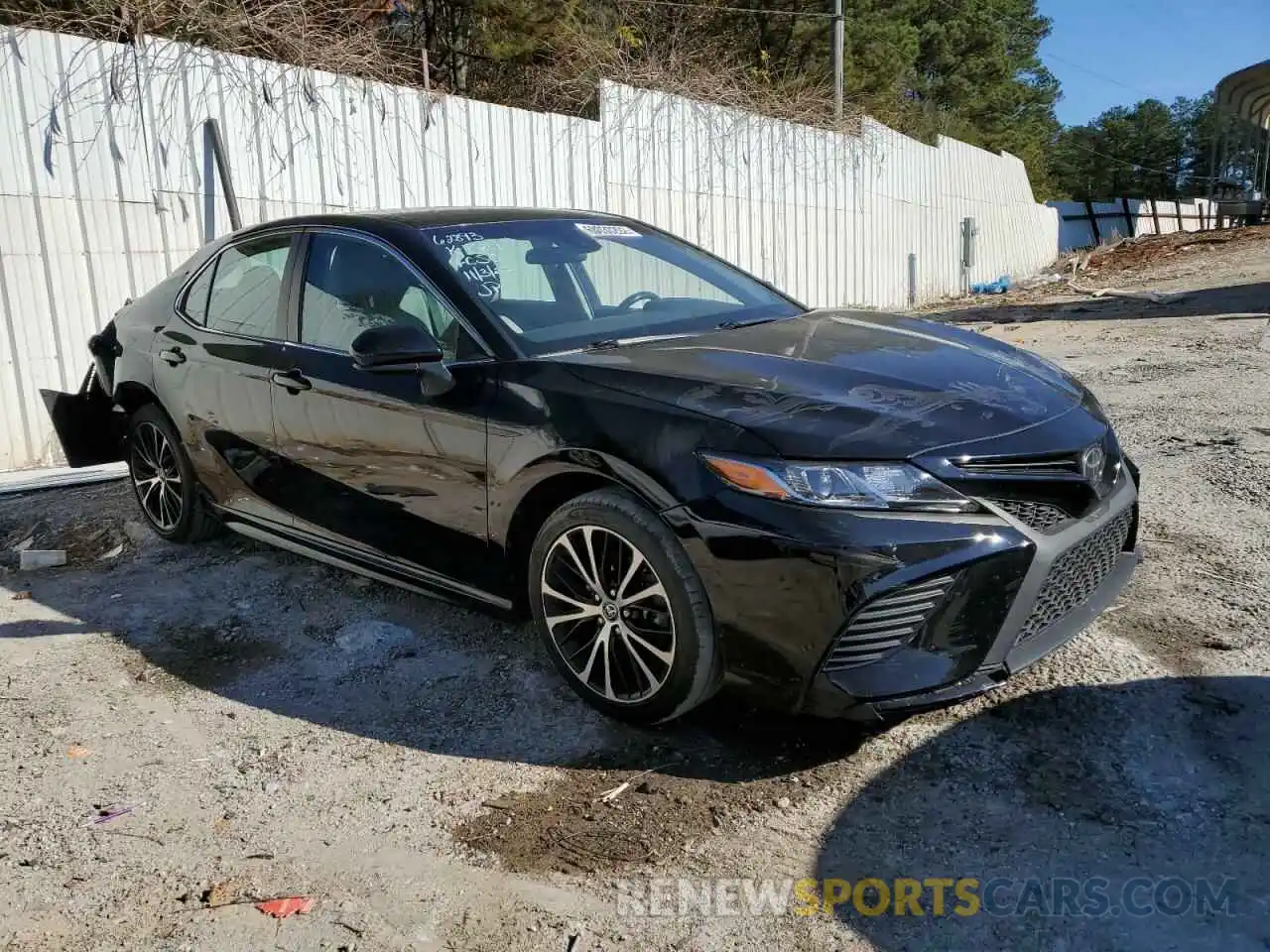 4 Photograph of a damaged car 4T1B11HK5KU256093 TOYOTA CAMRY 2019