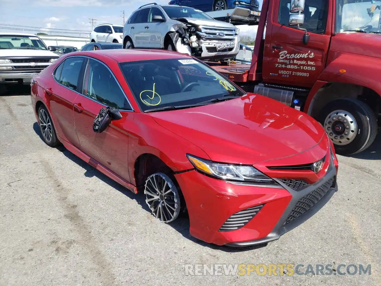 1 Photograph of a damaged car 4T1B11HK5KU256336 TOYOTA CAMRY 2019