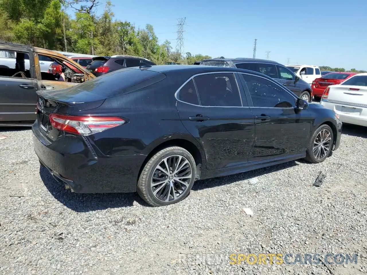 3 Photograph of a damaged car 4T1B11HK5KU257695 TOYOTA CAMRY 2019