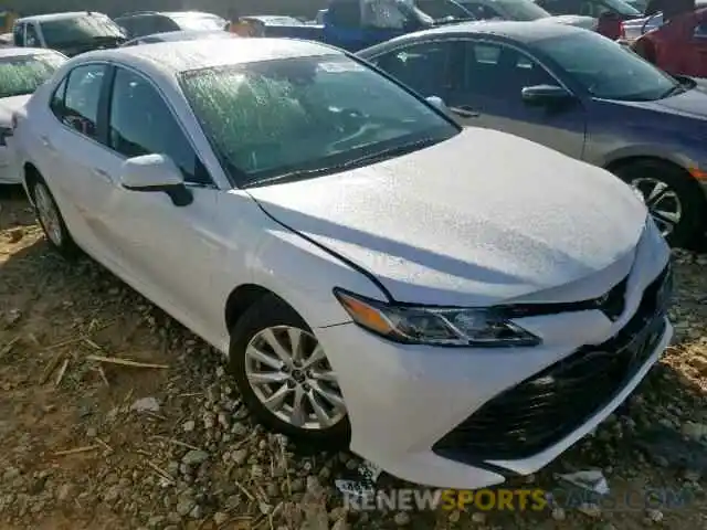 1 Photograph of a damaged car 4T1B11HK5KU257793 TOYOTA CAMRY 2019