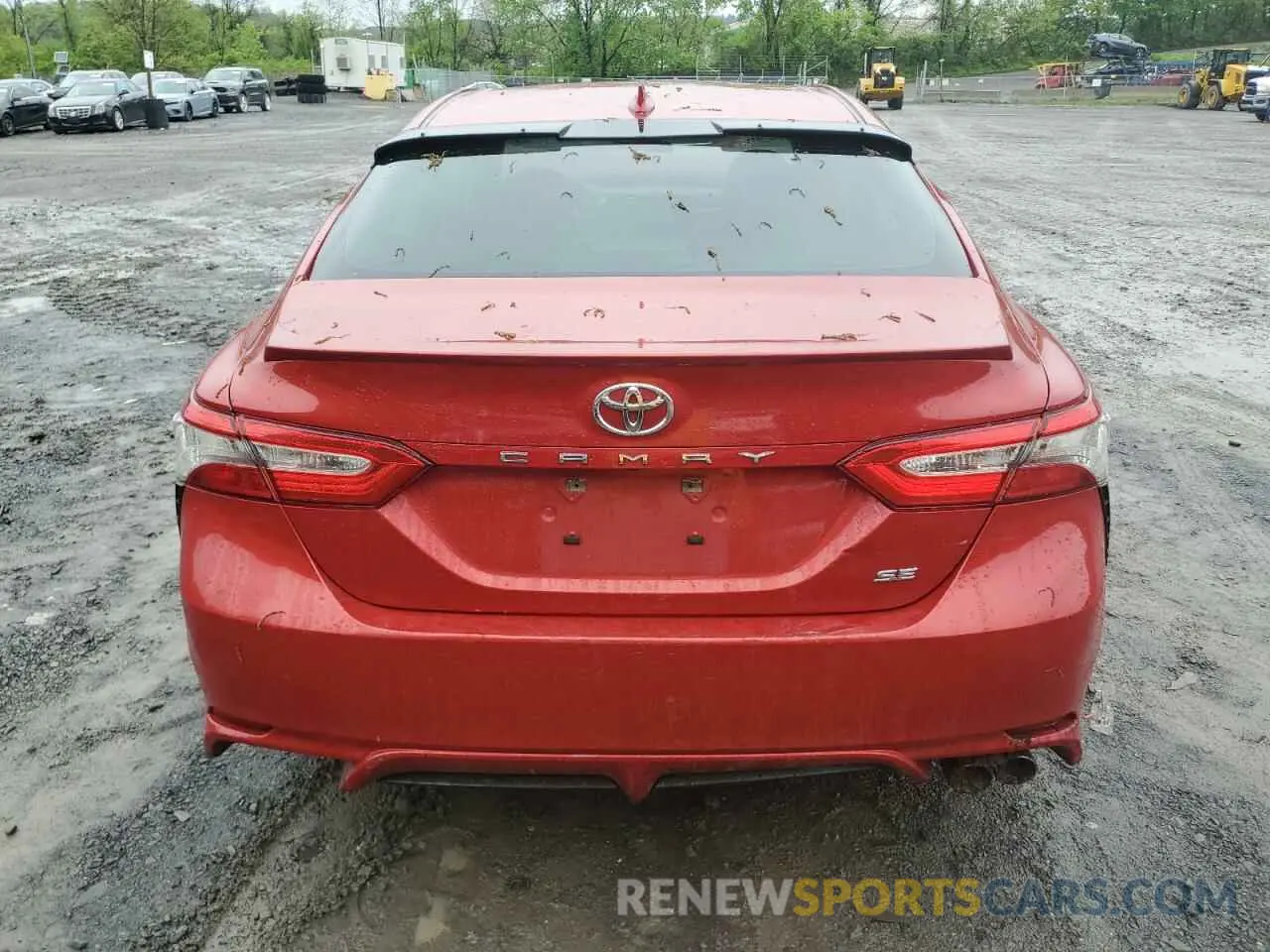 6 Photograph of a damaged car 4T1B11HK5KU258684 TOYOTA CAMRY 2019
