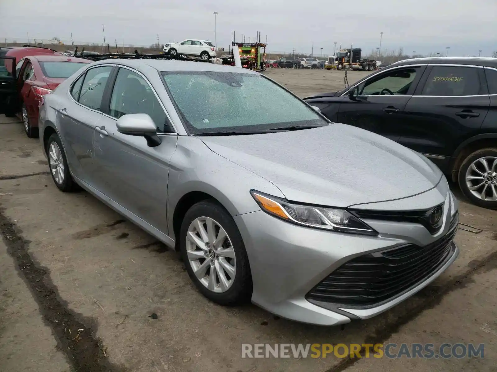 1 Photograph of a damaged car 4T1B11HK5KU261844 TOYOTA CAMRY 2019