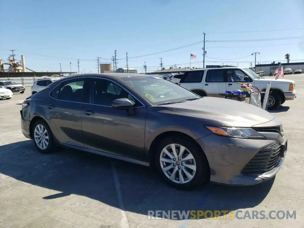 1 Photograph of a damaged car 4T1B11HK5KU266168 TOYOTA CAMRY 2019