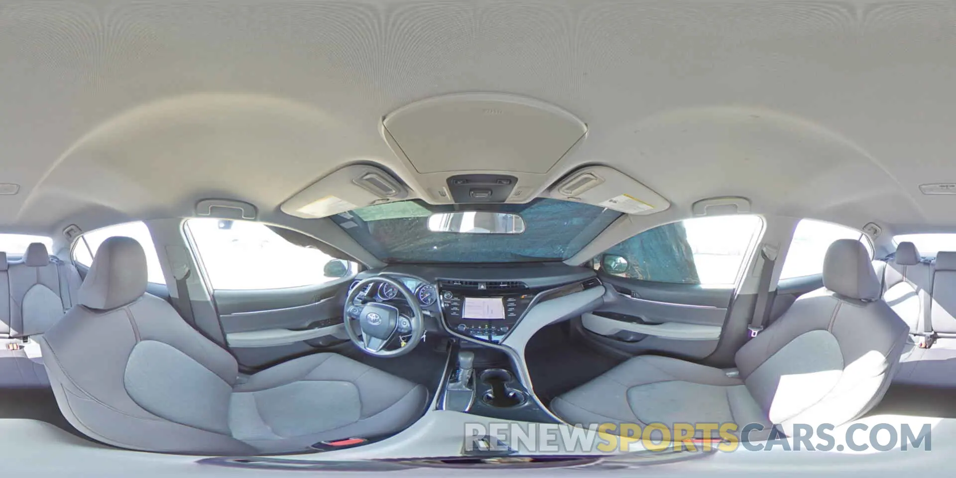 14 Photograph of a damaged car 4T1B11HK5KU267014 TOYOTA CAMRY 2019