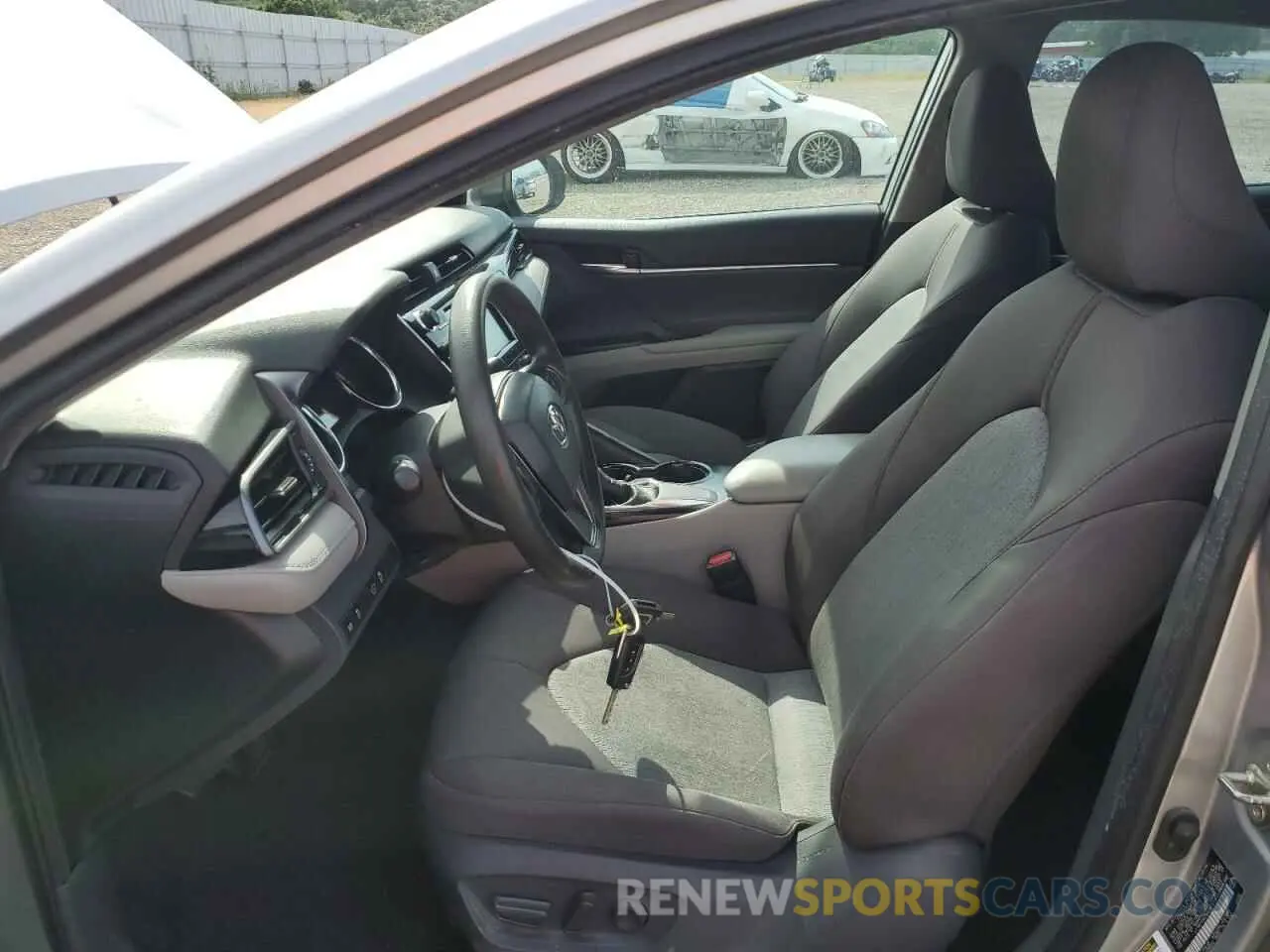 7 Photograph of a damaged car 4T1B11HK5KU267014 TOYOTA CAMRY 2019