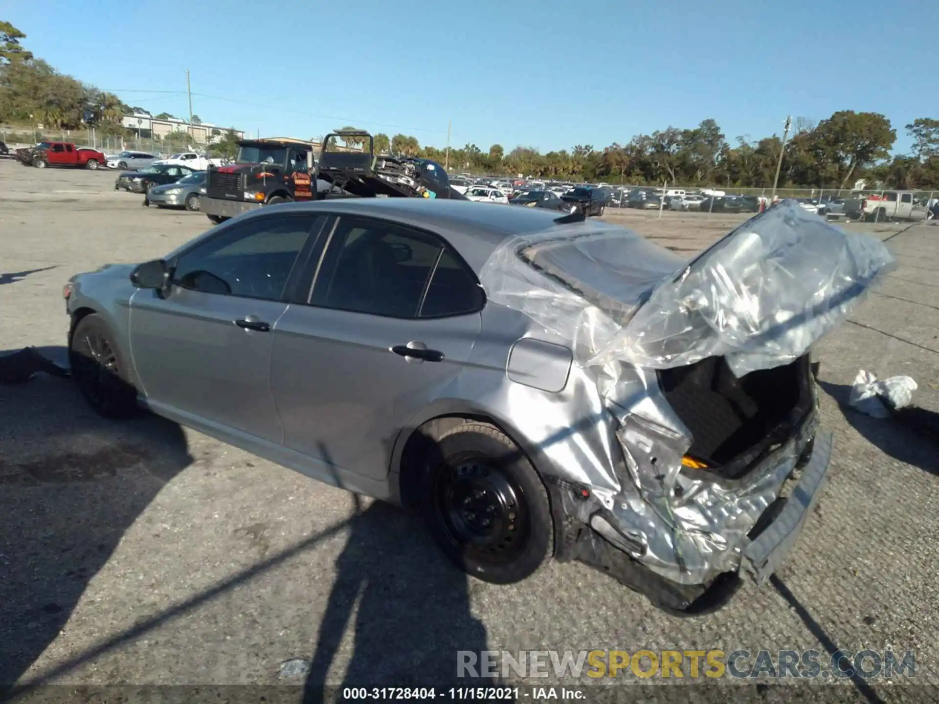 3 Photograph of a damaged car 4T1B11HK5KU268499 TOYOTA CAMRY 2019