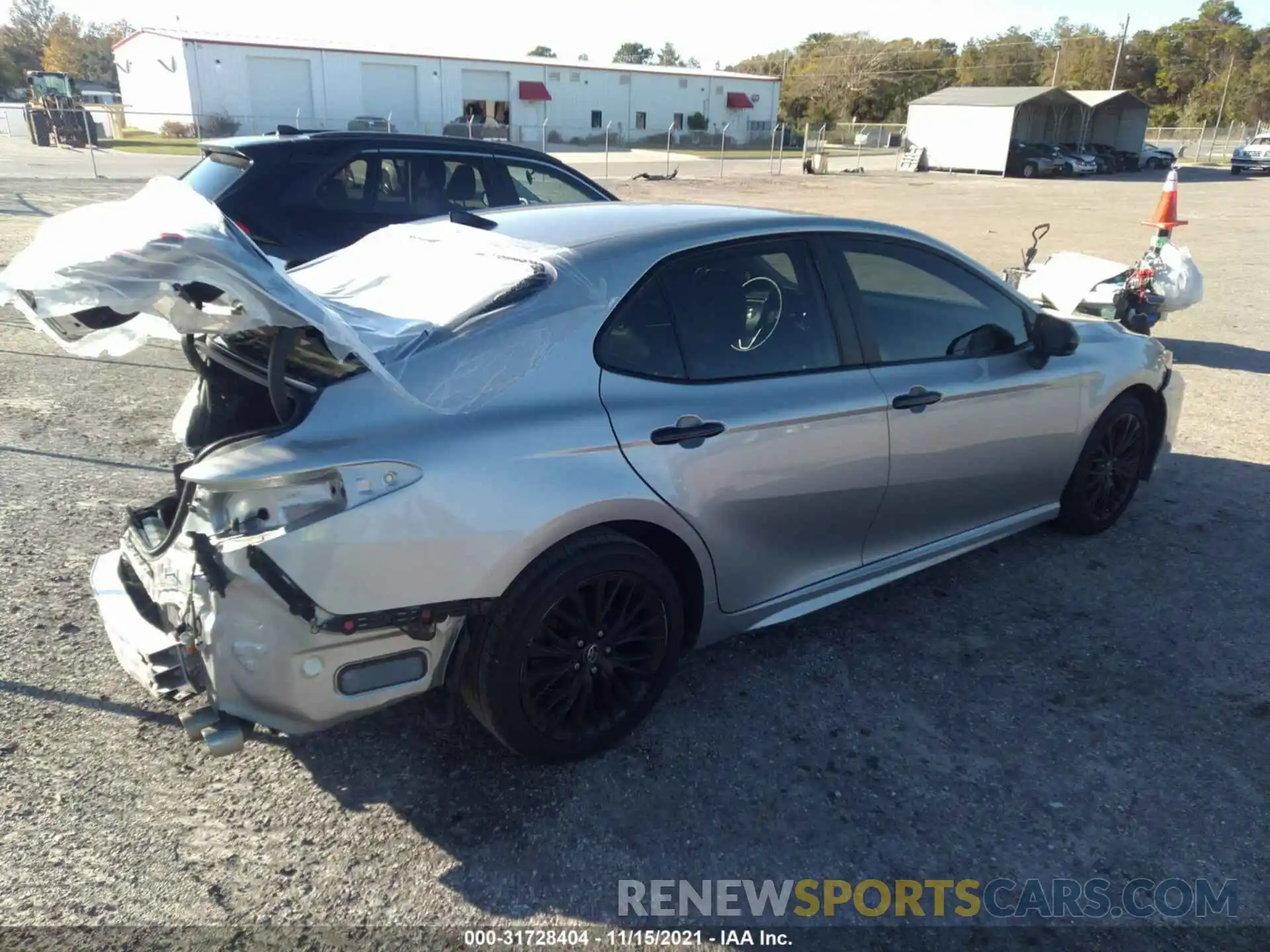 4 Photograph of a damaged car 4T1B11HK5KU268499 TOYOTA CAMRY 2019