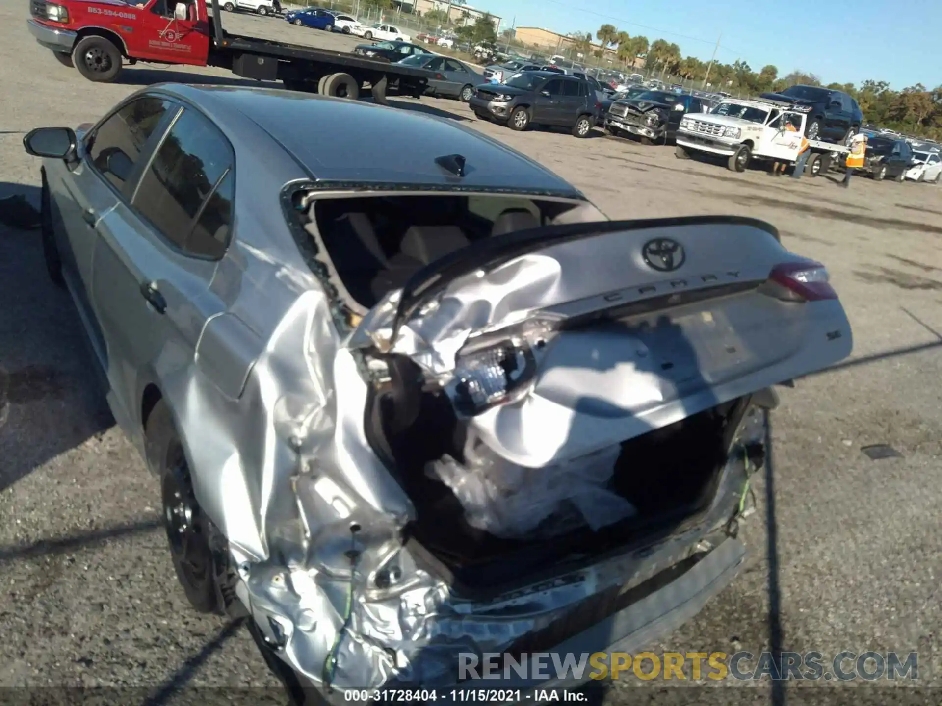 6 Photograph of a damaged car 4T1B11HK5KU268499 TOYOTA CAMRY 2019