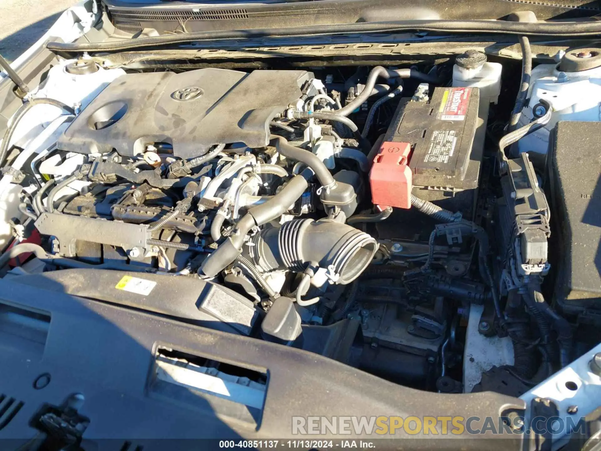 10 Photograph of a damaged car 4T1B11HK5KU273671 TOYOTA CAMRY 2019
