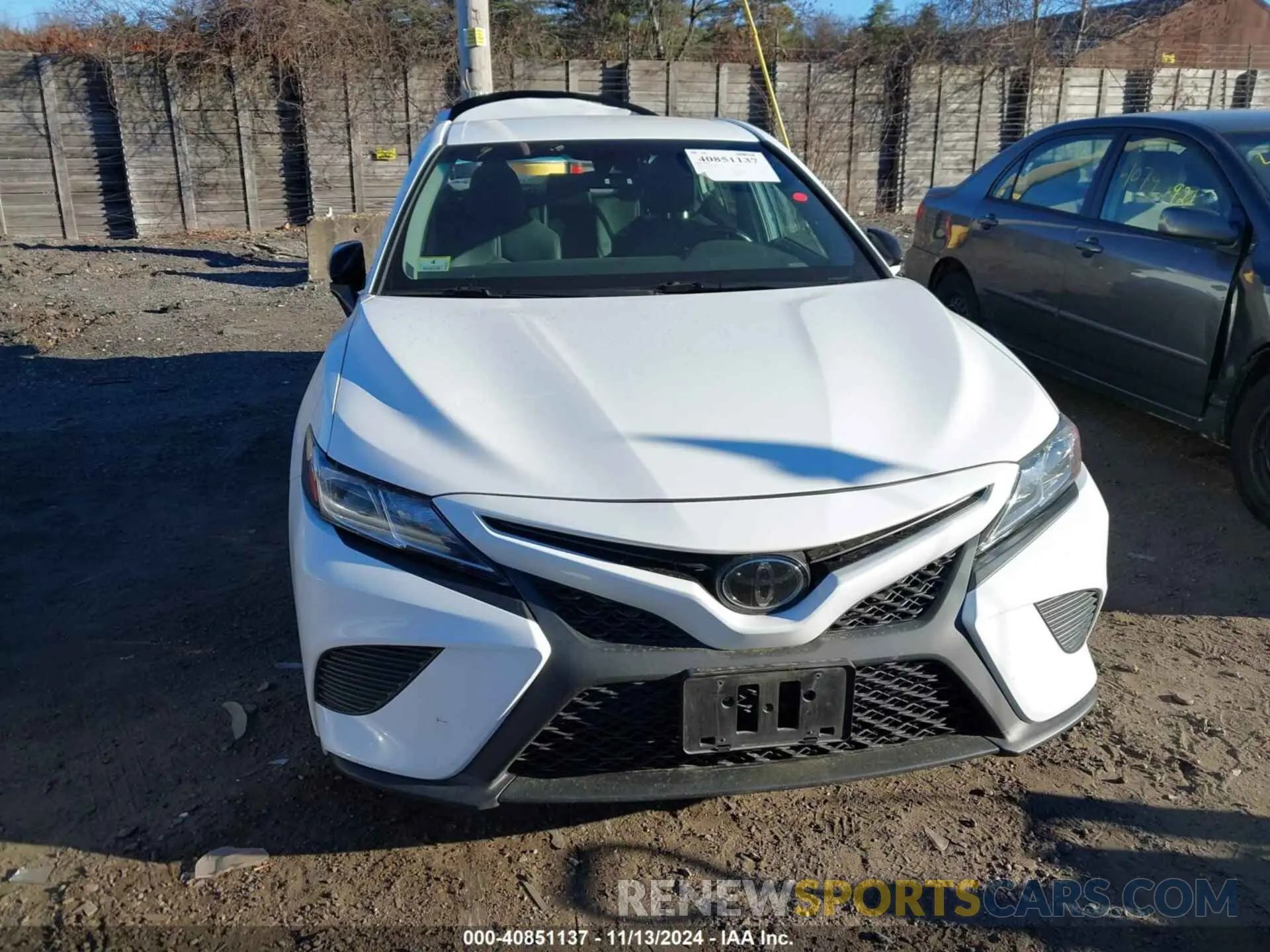 12 Photograph of a damaged car 4T1B11HK5KU273671 TOYOTA CAMRY 2019