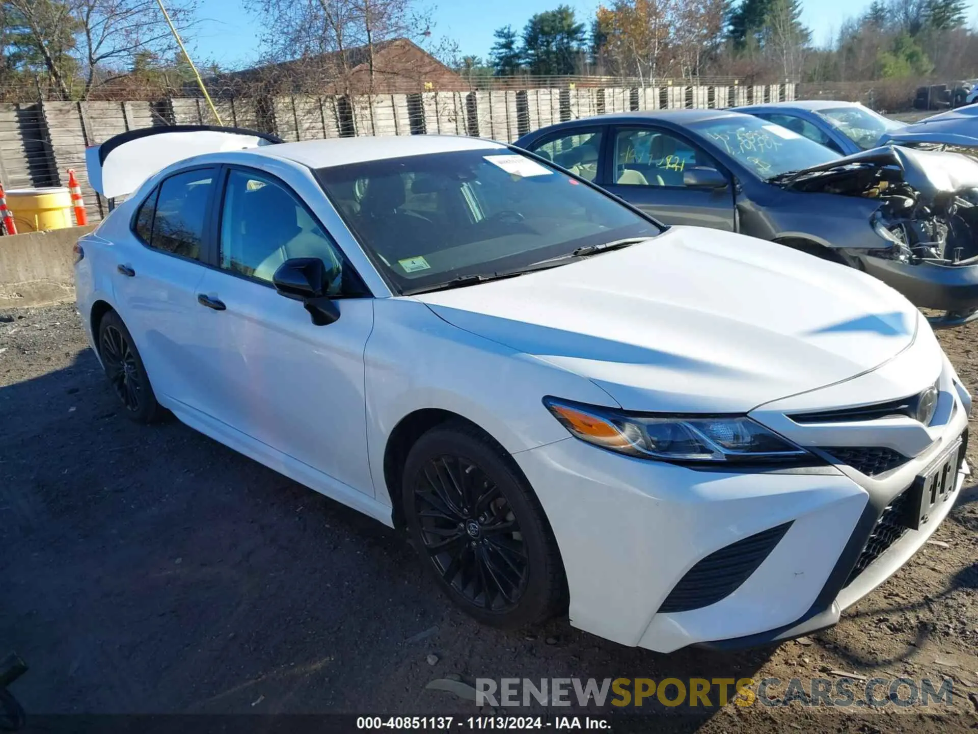 13 Photograph of a damaged car 4T1B11HK5KU273671 TOYOTA CAMRY 2019