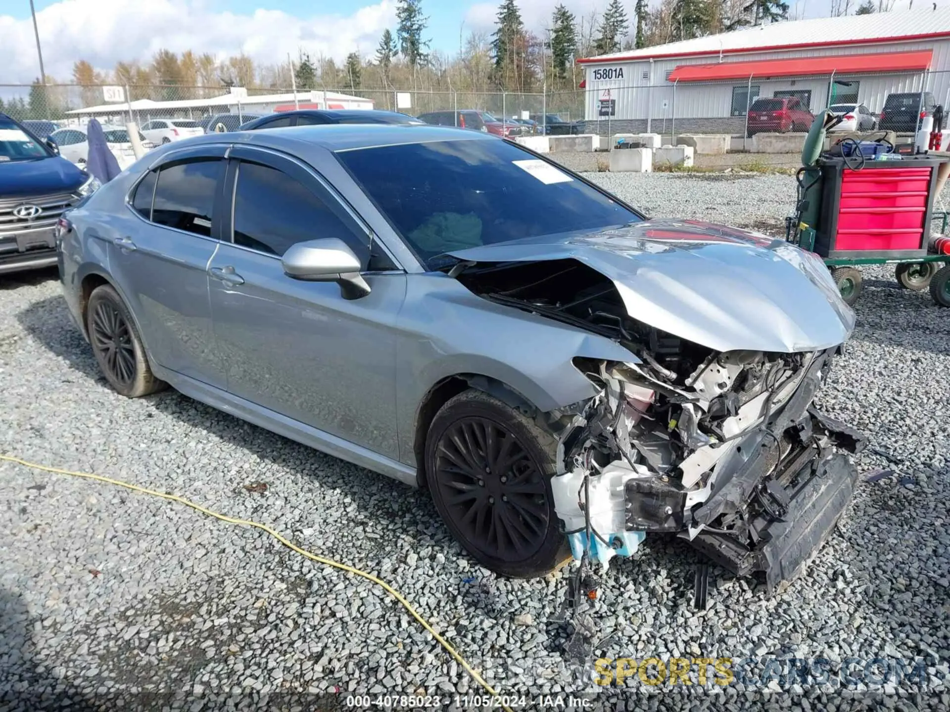 13 Photograph of a damaged car 4T1B11HK5KU274903 TOYOTA CAMRY 2019