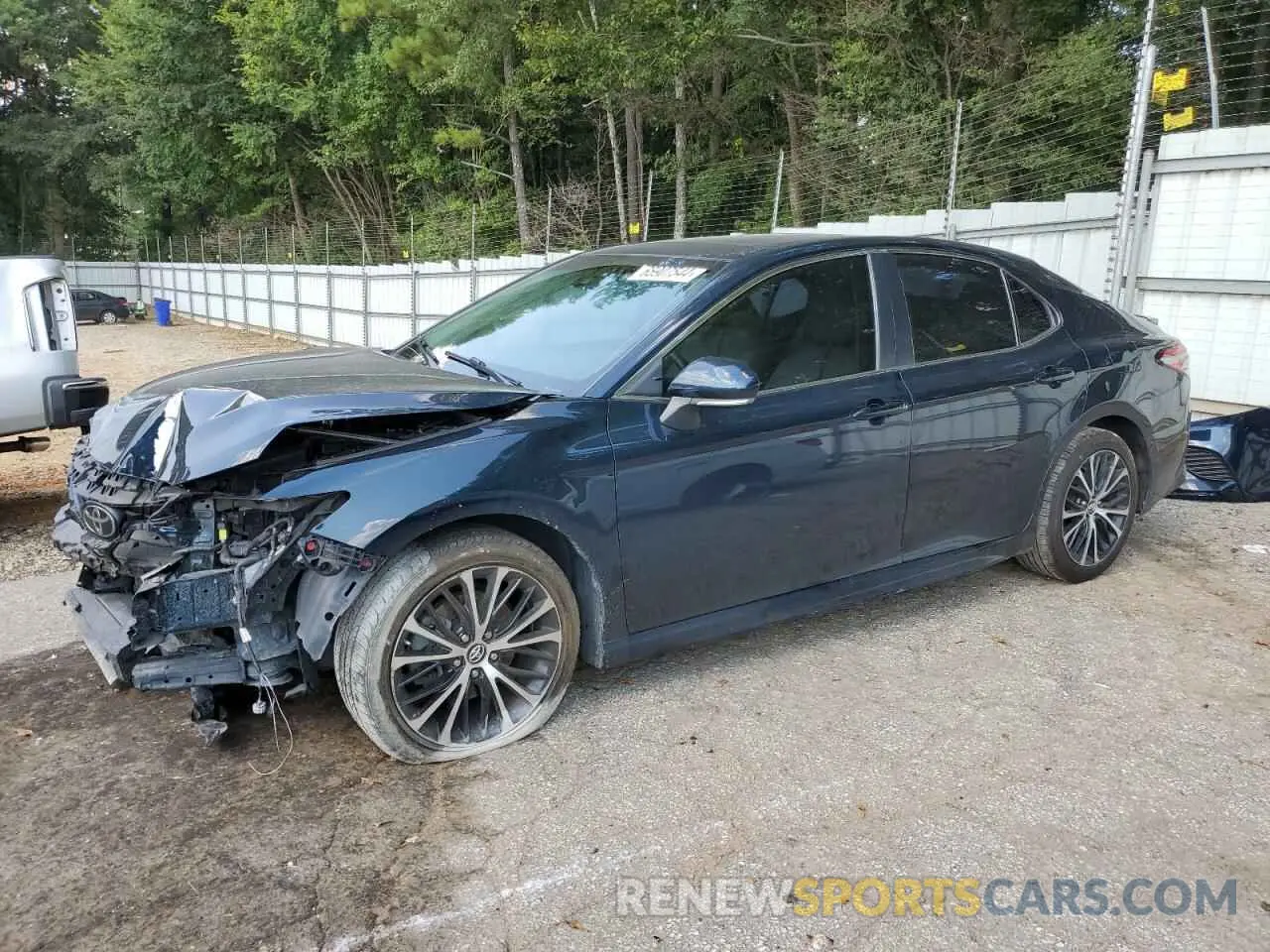 1 Photograph of a damaged car 4T1B11HK5KU274965 TOYOTA CAMRY 2019