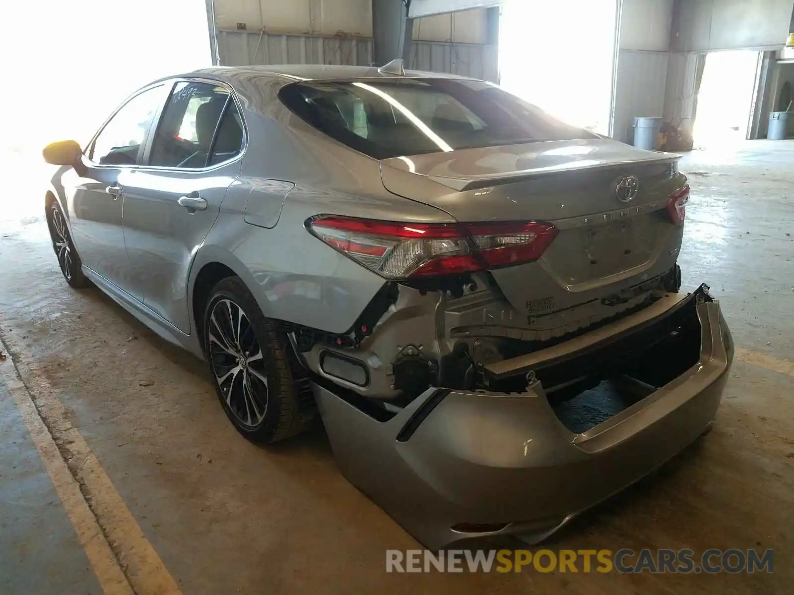 3 Photograph of a damaged car 4T1B11HK5KU276957 TOYOTA CAMRY 2019