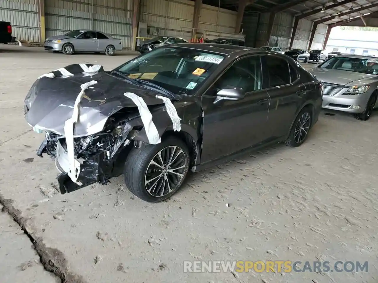 1 Photograph of a damaged car 4T1B11HK5KU278417 TOYOTA CAMRY 2019