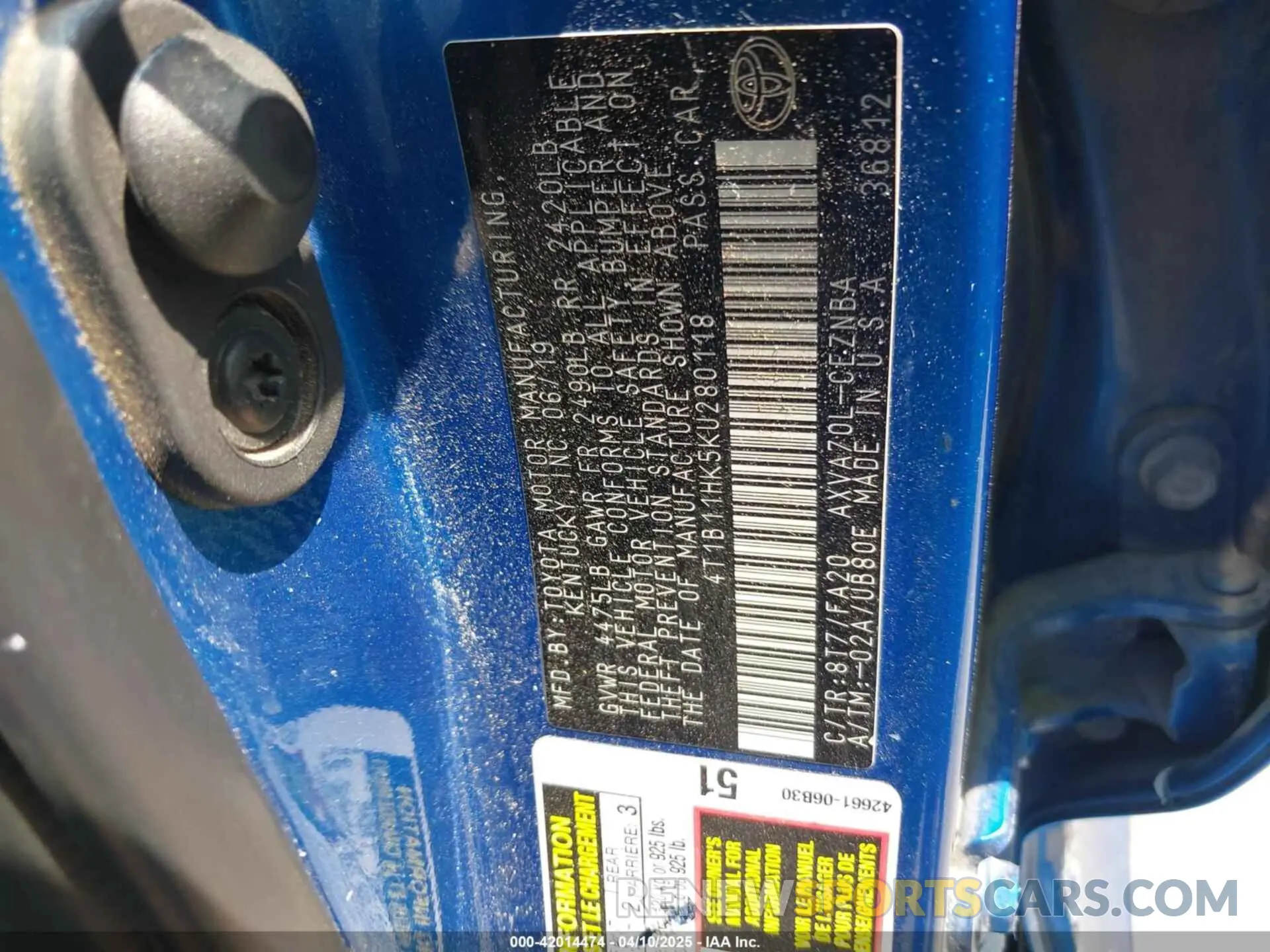 9 Photograph of a damaged car 4T1B11HK5KU280118 TOYOTA CAMRY 2019