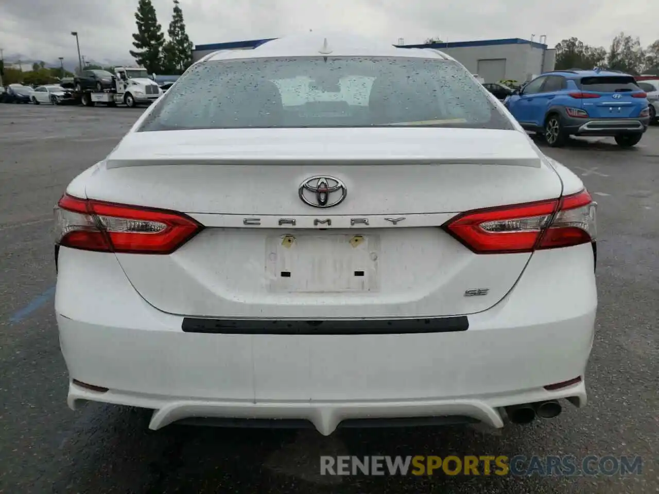 6 Photograph of a damaged car 4T1B11HK5KU280314 TOYOTA CAMRY 2019