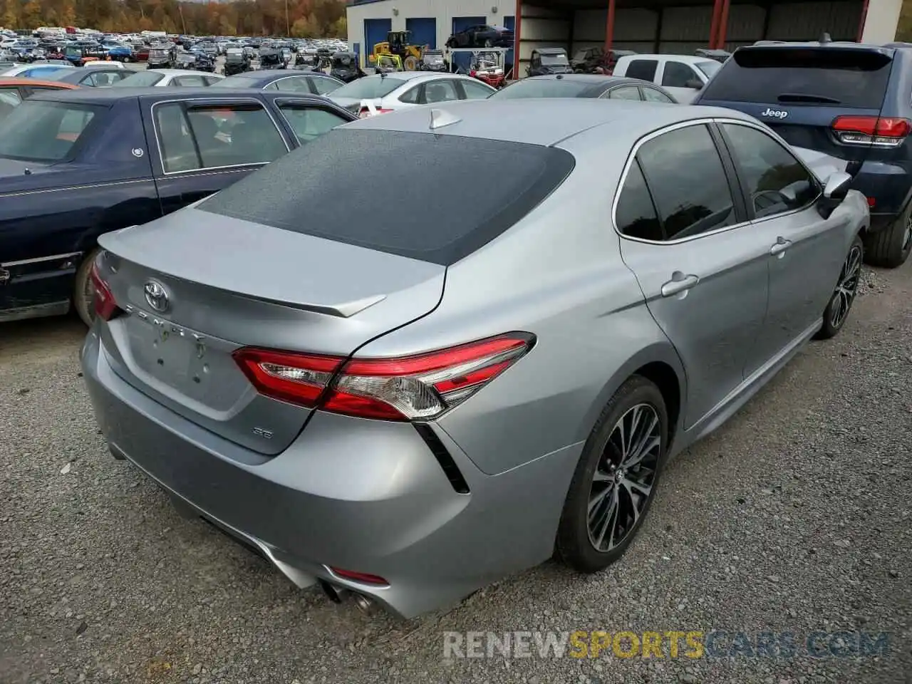 4 Photograph of a damaged car 4T1B11HK5KU280460 TOYOTA CAMRY 2019