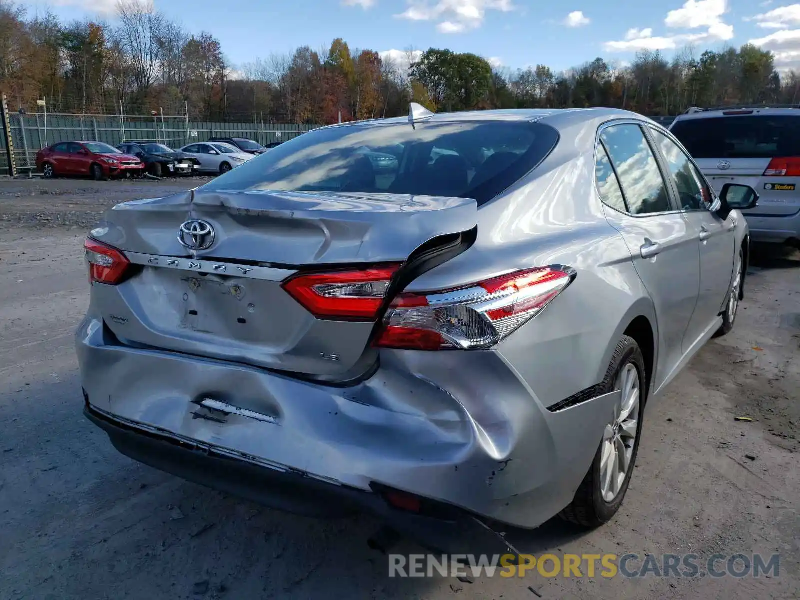 4 Photograph of a damaged car 4T1B11HK5KU283620 TOYOTA CAMRY 2019