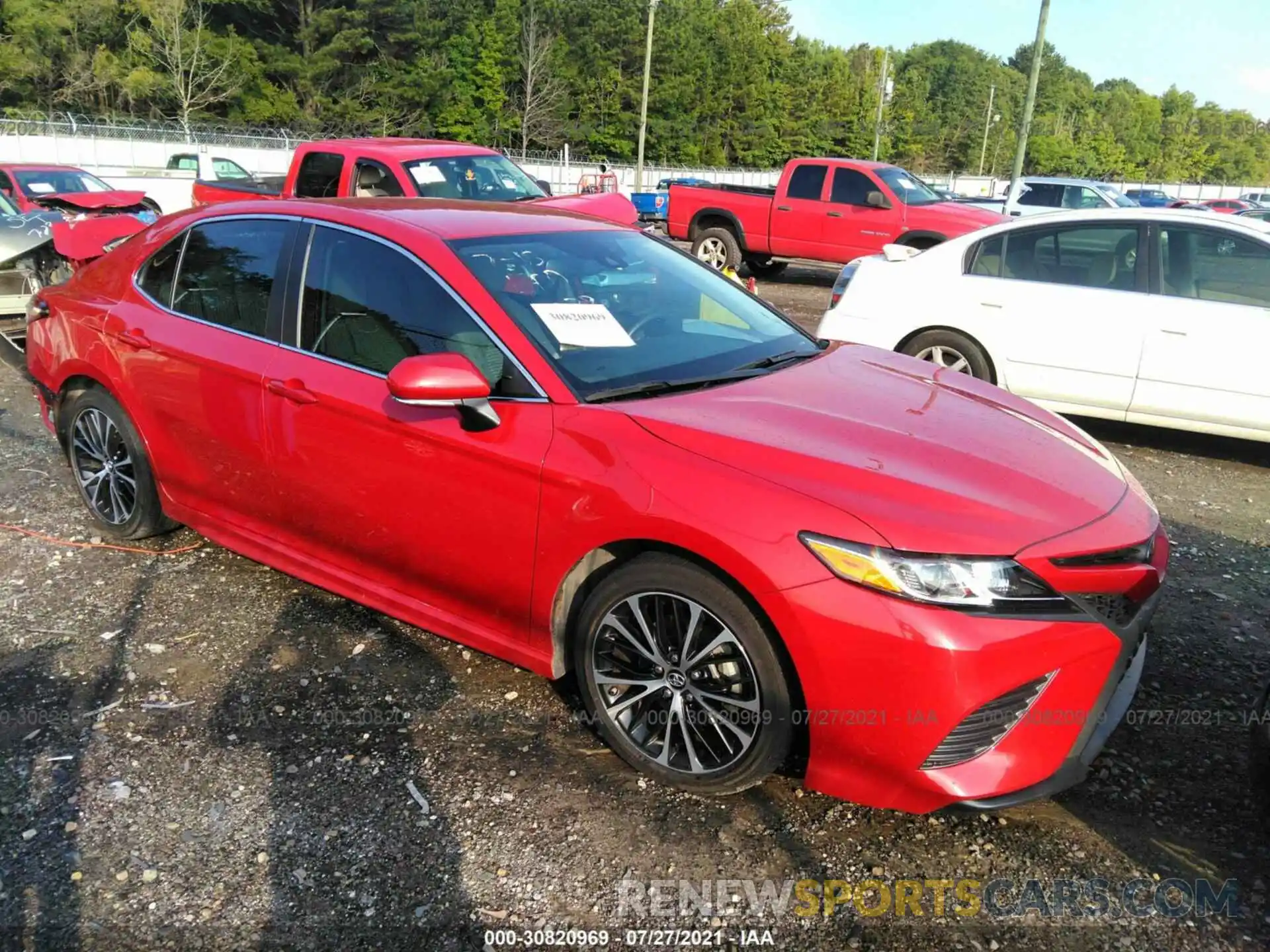 1 Photograph of a damaged car 4T1B11HK5KU286078 TOYOTA CAMRY 2019