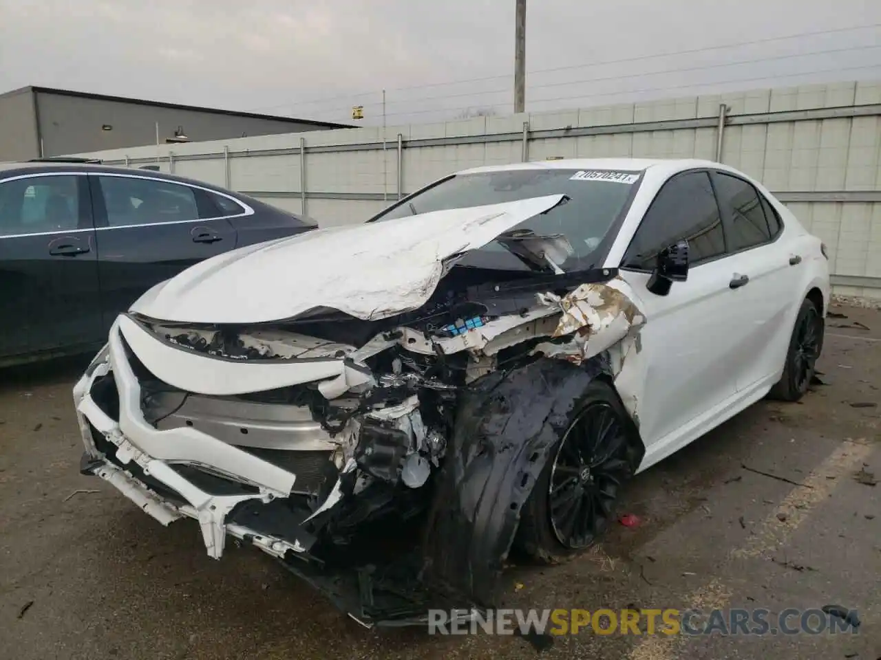 2 Photograph of a damaged car 4T1B11HK5KU287408 TOYOTA CAMRY 2019