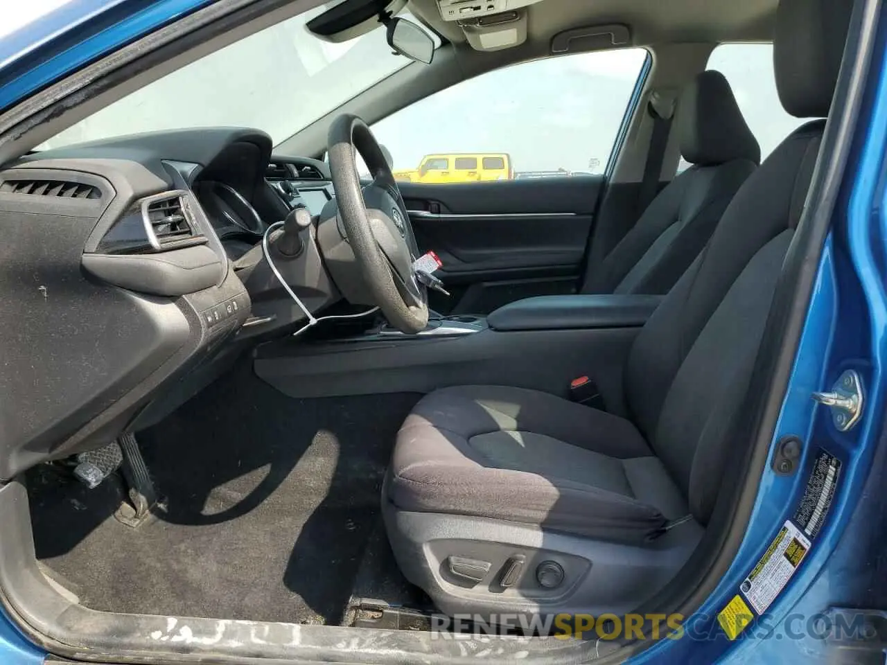 7 Photograph of a damaged car 4T1B11HK5KU288073 TOYOTA CAMRY 2019