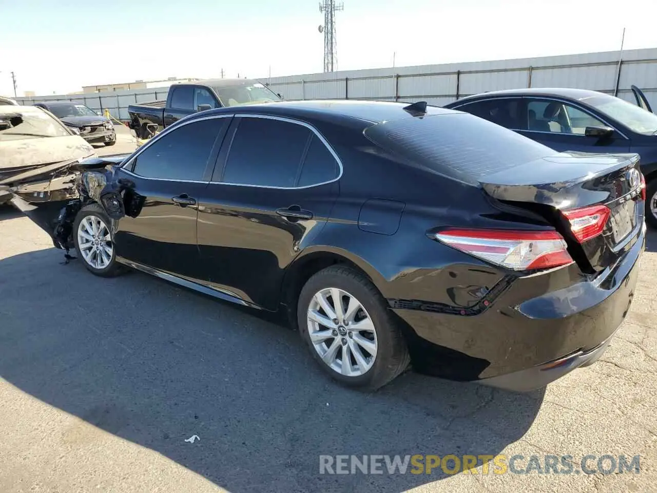 2 Photograph of a damaged car 4T1B11HK5KU289711 TOYOTA CAMRY 2019