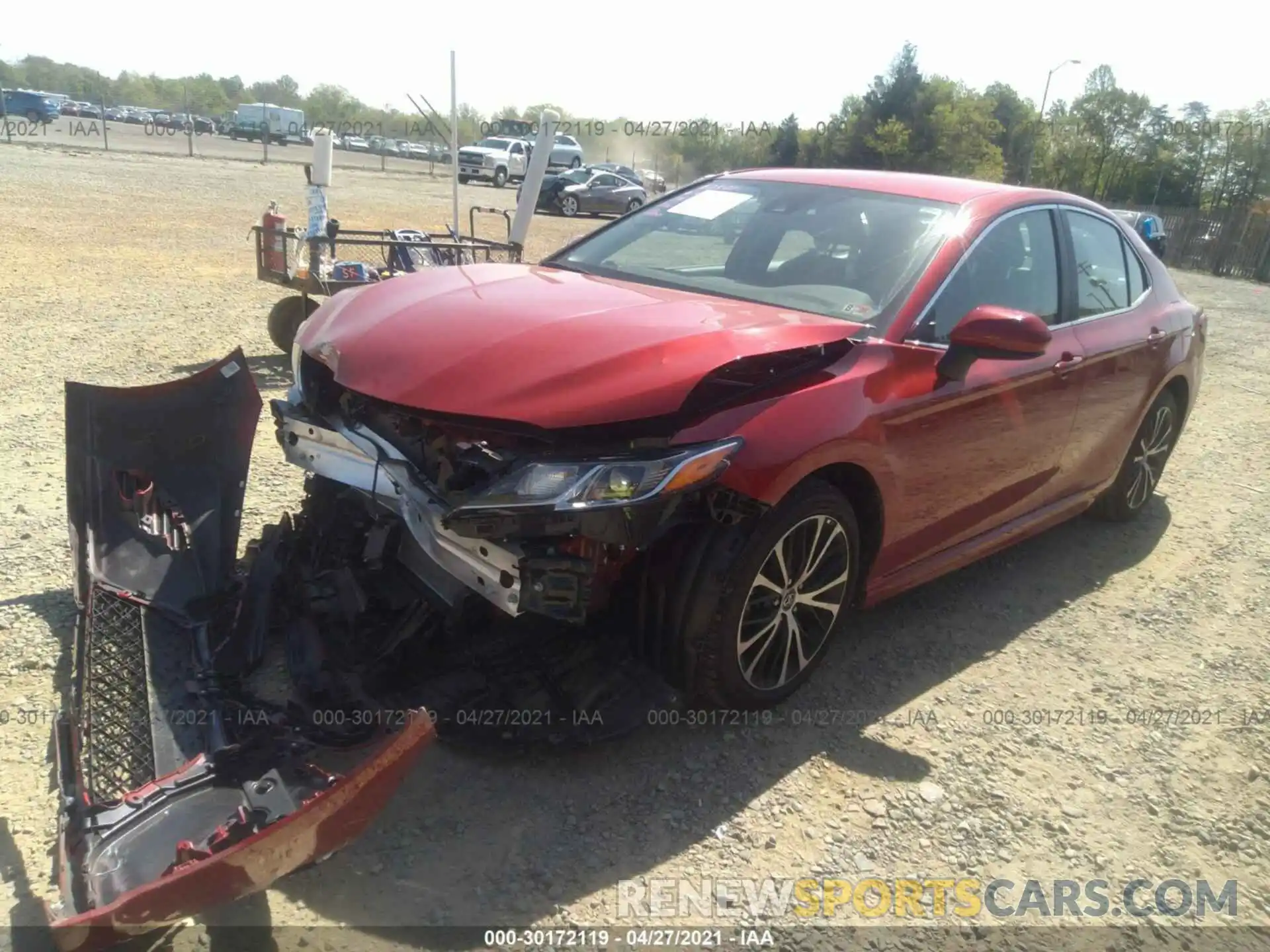 2 Photograph of a damaged car 4T1B11HK5KU290647 TOYOTA CAMRY 2019